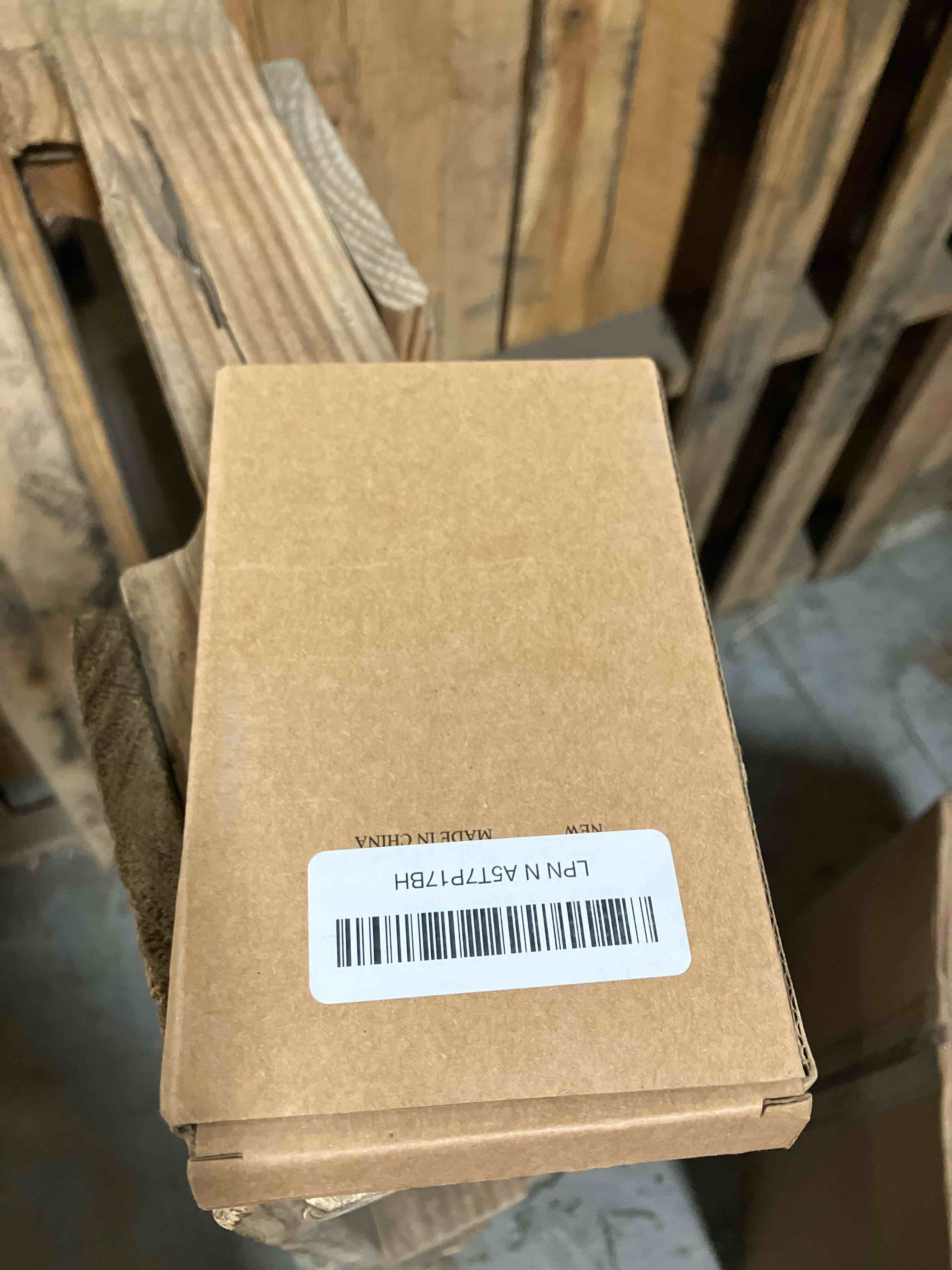 https://s3.amazonaws.com/lotting-images-prod/phillipi/GRA0377289_1741205176259.jpeg