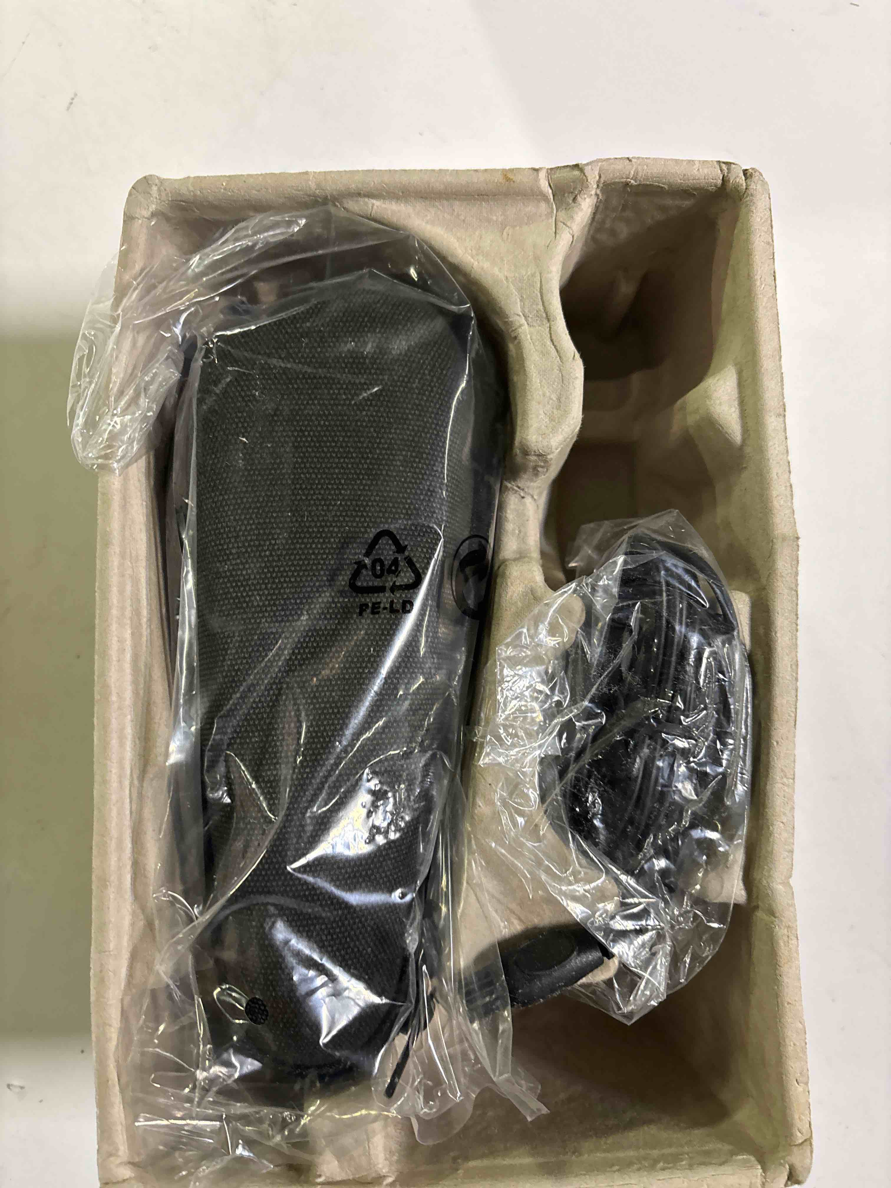https://s3.amazonaws.com/lotting-images-prod/phillipi/GRA0377572_1741101266680.jpeg