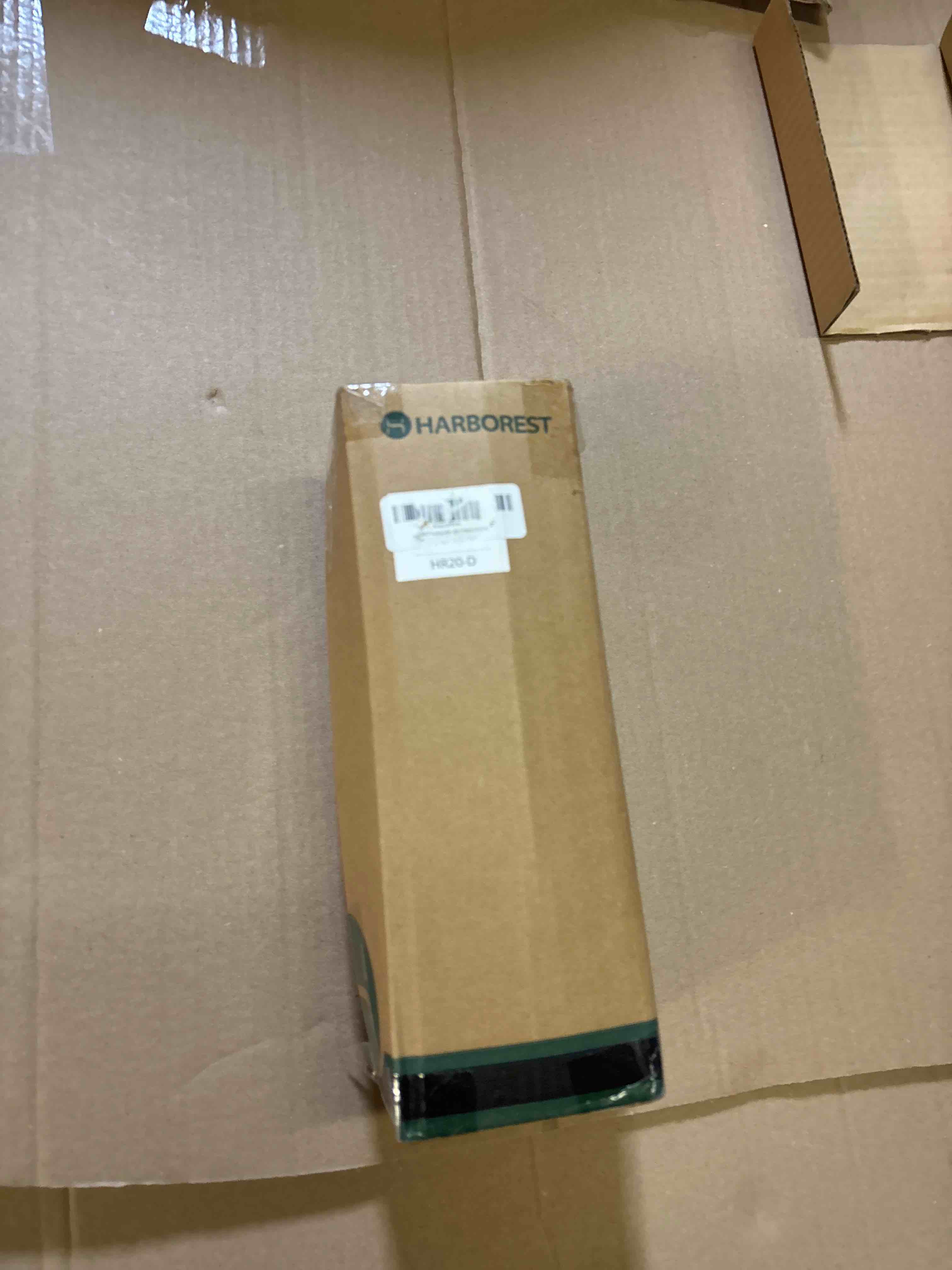 https://s3.amazonaws.com/lotting-images-prod/phillipi/GRA0377785_1740606129498.jpeg