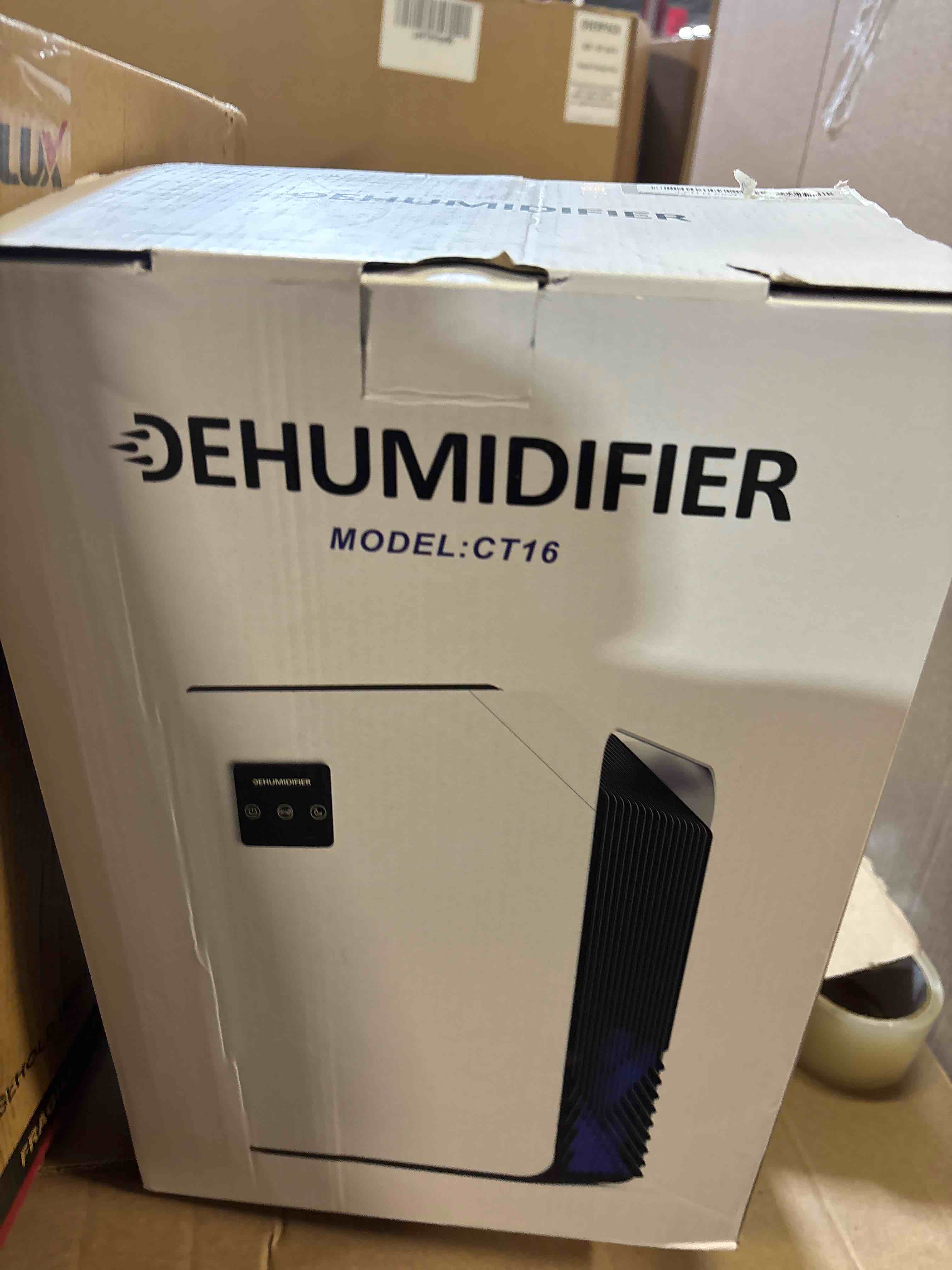 https://s3.amazonaws.com/lotting-images-prod/phillipi/GRA0377881_1740602478811.jpeg