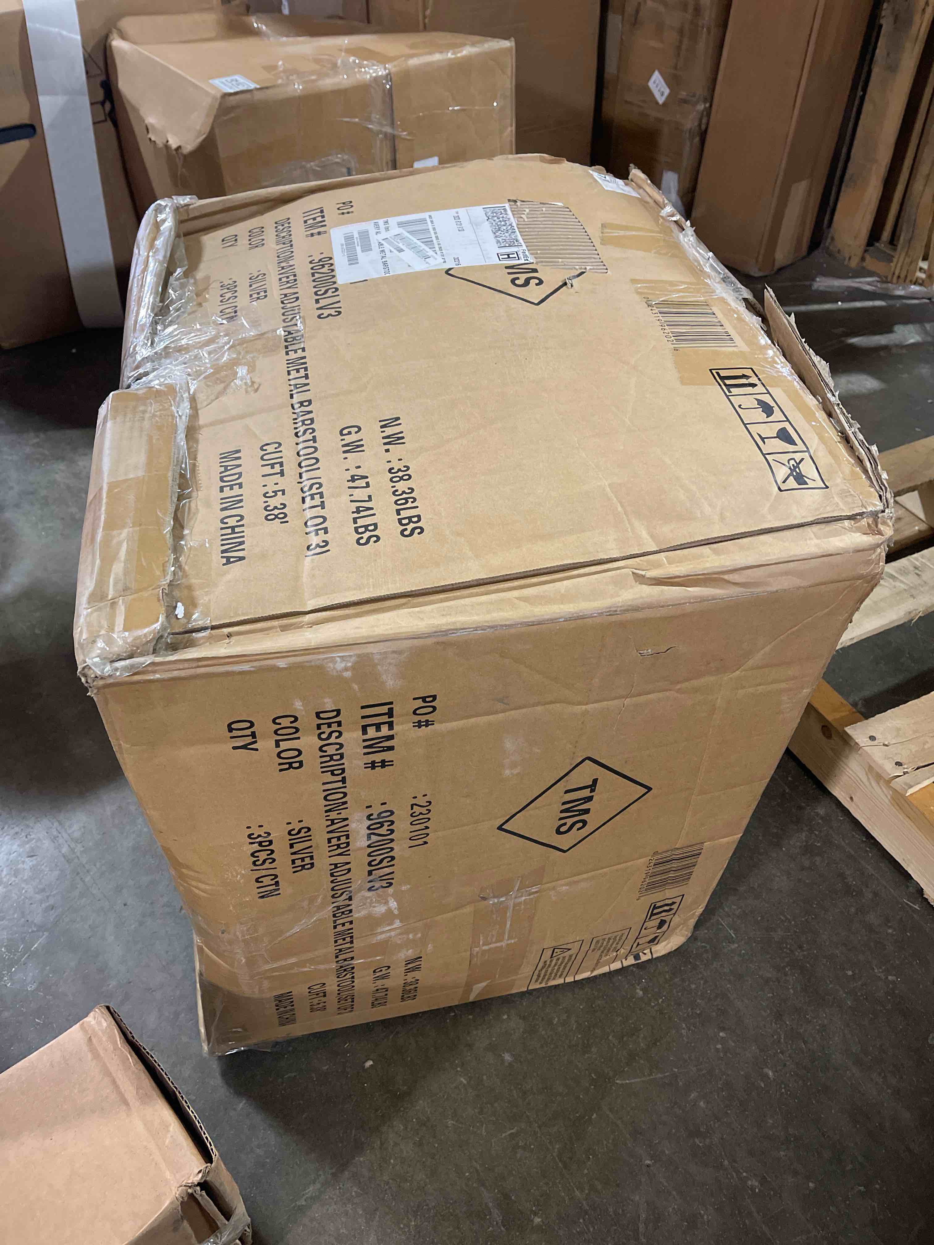 https://s3.amazonaws.com/lotting-images-prod/phillipi/GRA0378218_1735832324850.jpeg