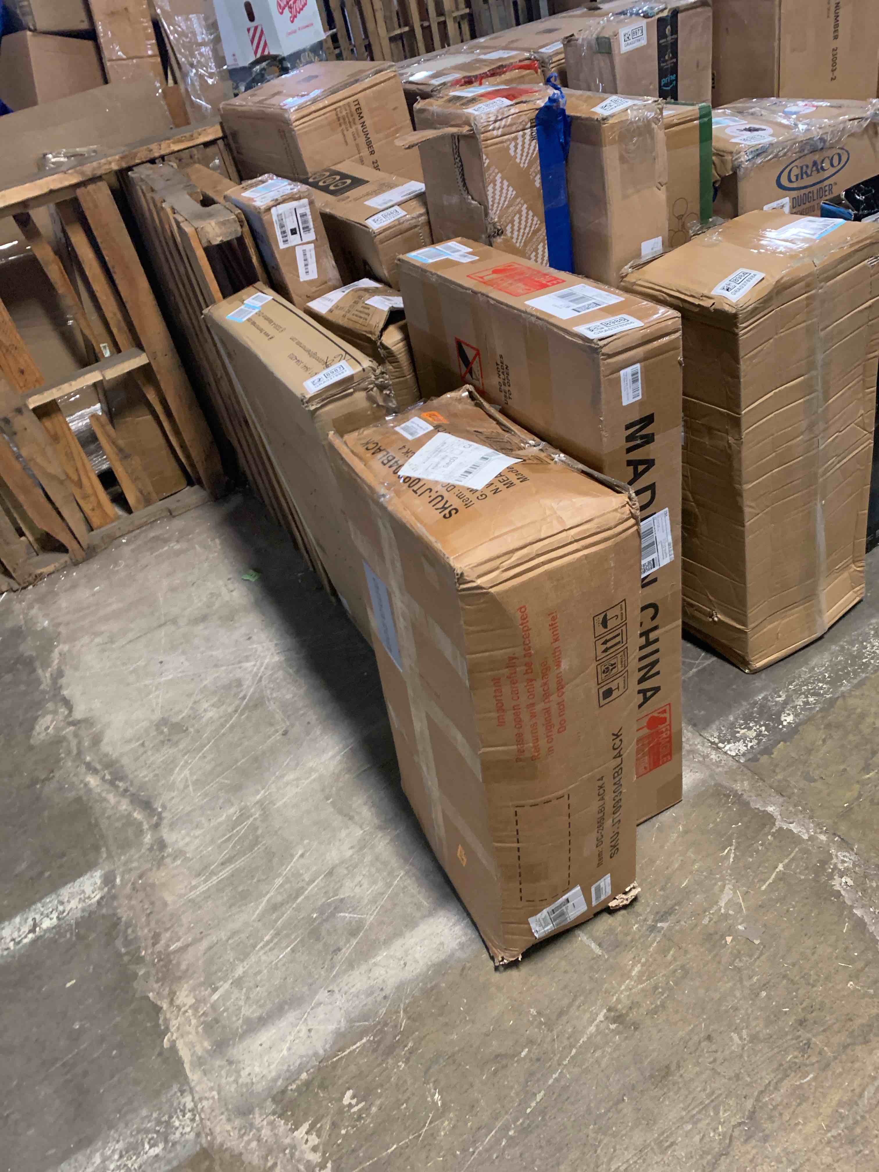 https://s3.amazonaws.com/lotting-images-prod/phillipi/GRA0378988_1734034321522.jpeg