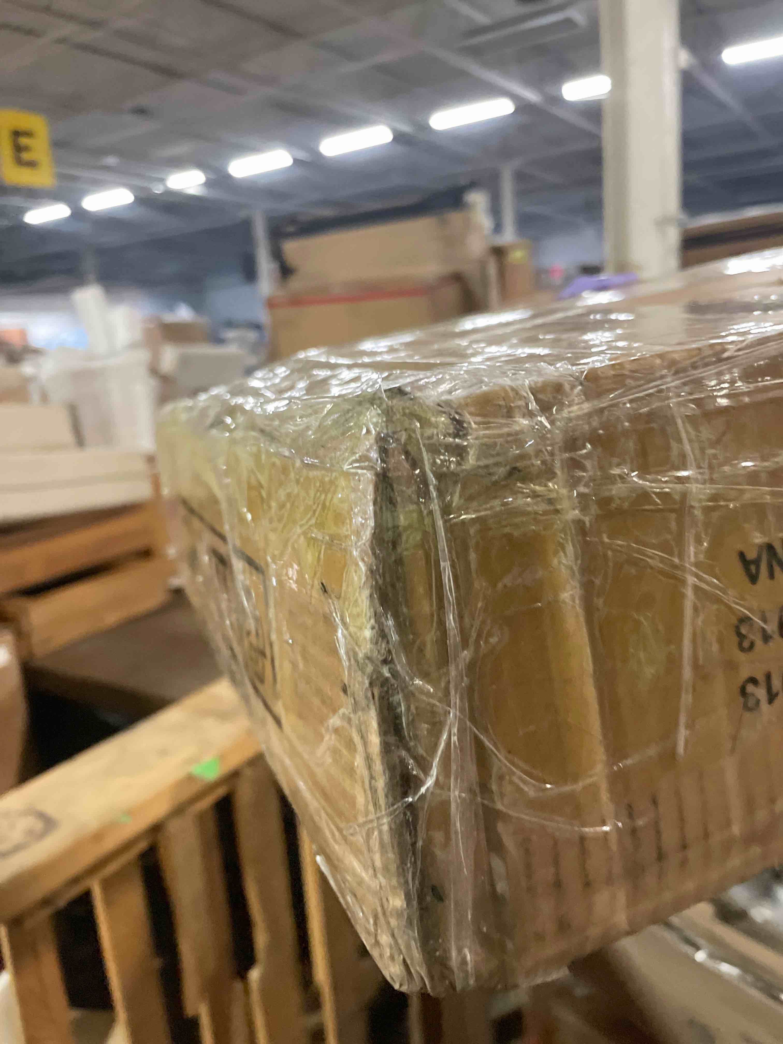 https://s3.amazonaws.com/lotting-images-prod/phillipi/GRA0379959_1732638700827.jpeg