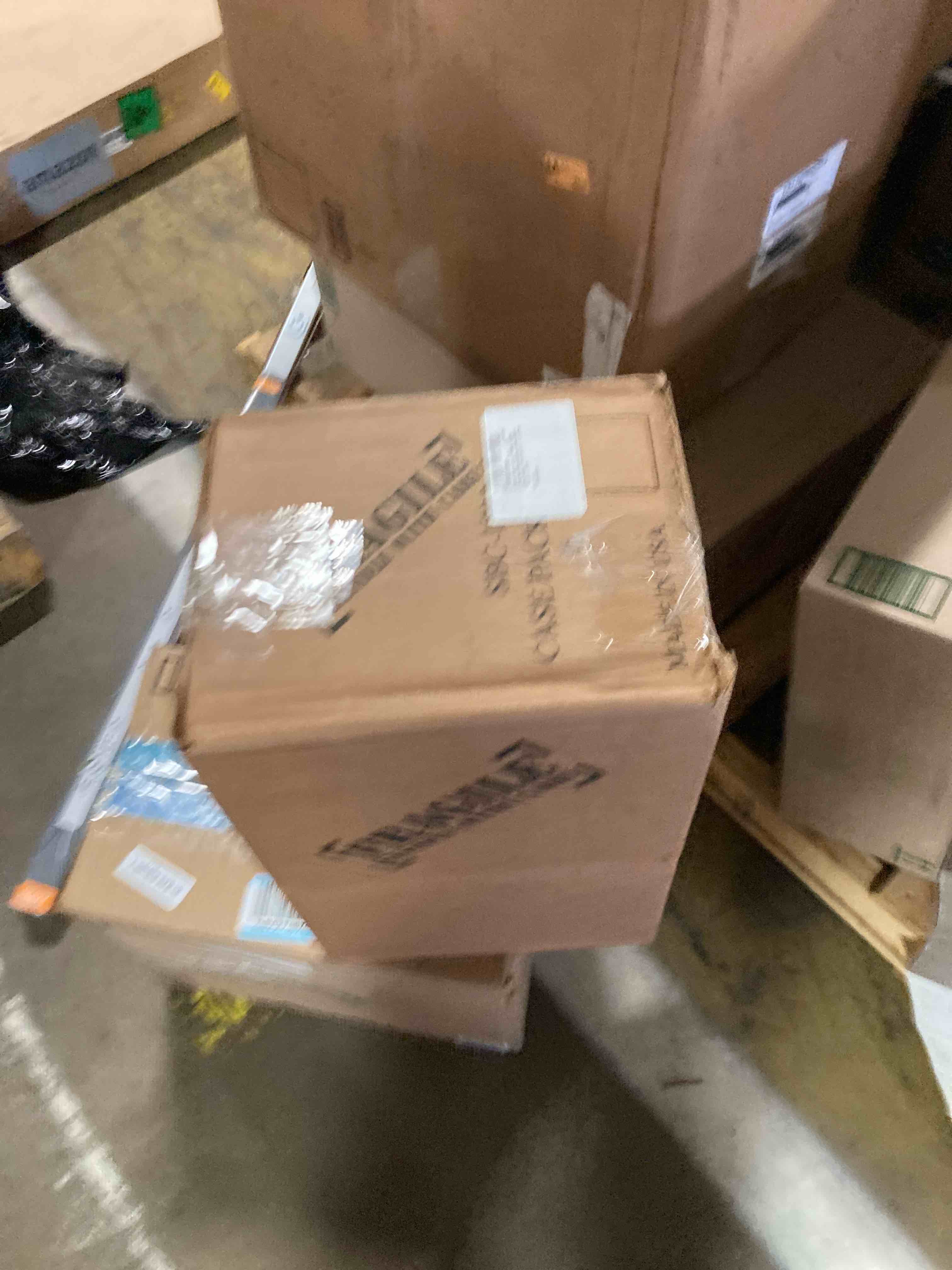 https://s3.amazonaws.com/lotting-images-prod/phillipi/GRA0380097_1755101998795.jpeg