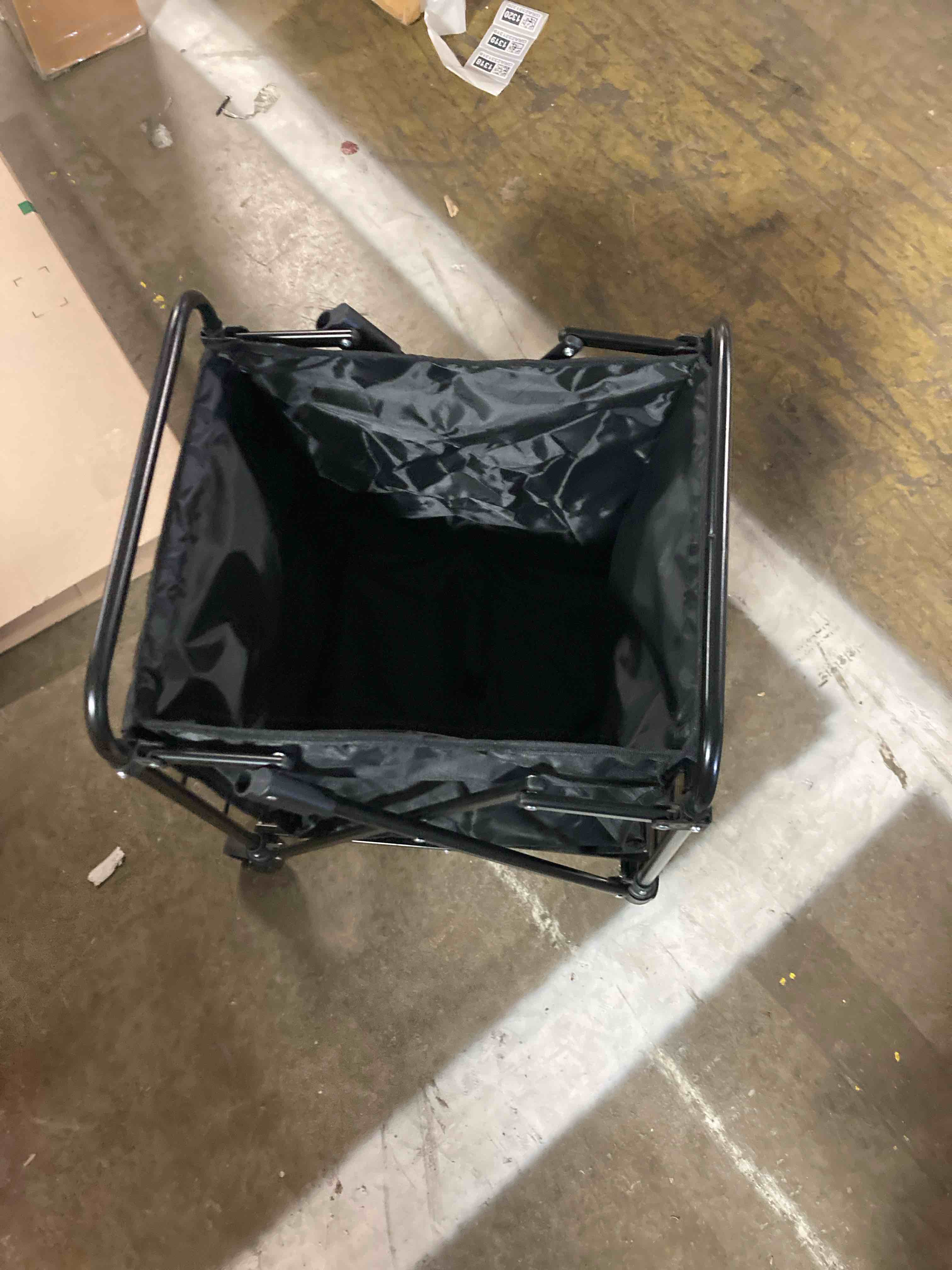 https://s3.amazonaws.com/lotting-images-prod/phillipi/GRA0380118_1755098014373.jpeg