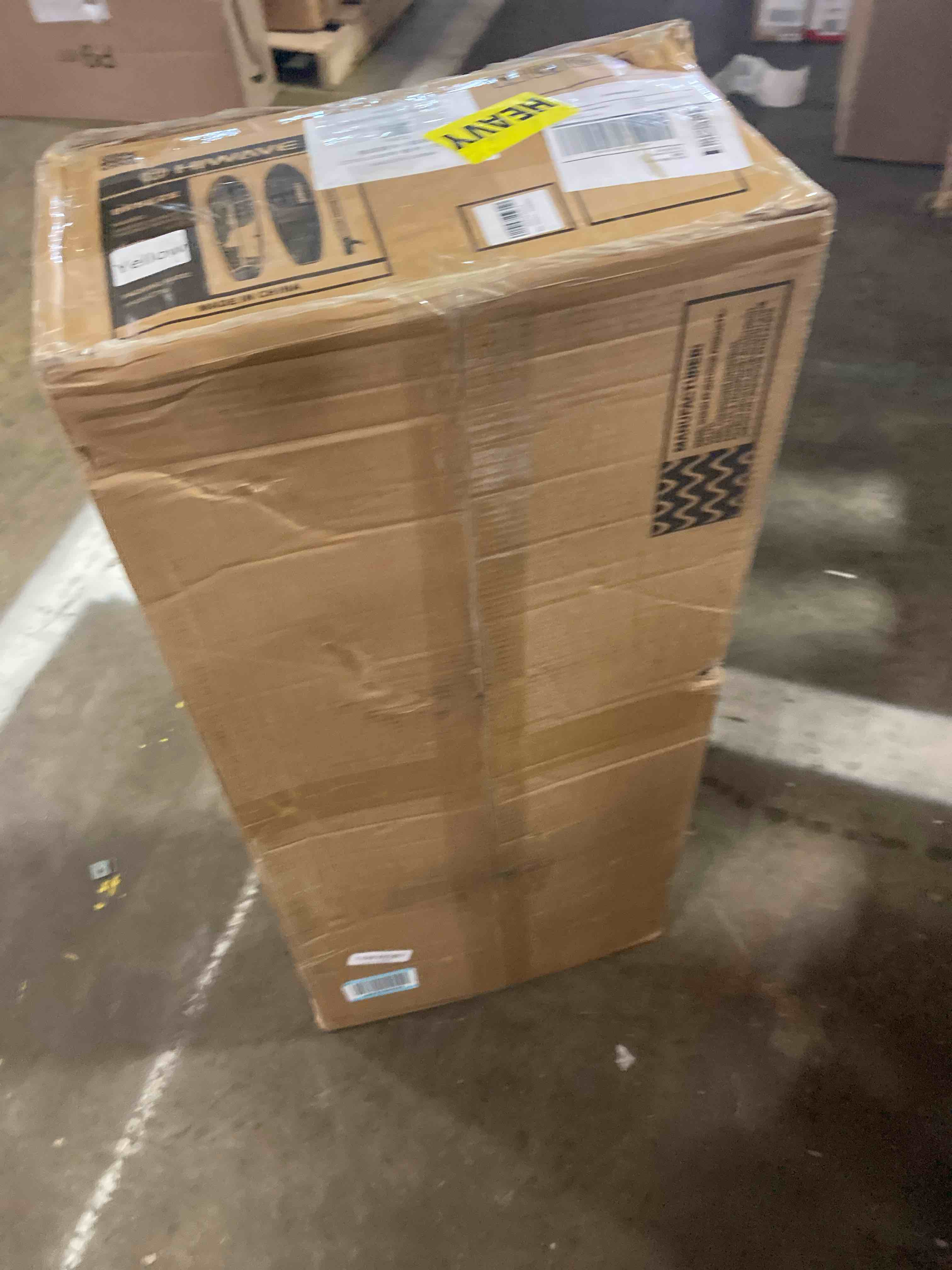 https://s3.amazonaws.com/lotting-images-prod/phillipi/GRA0380129_1755096070909.jpeg