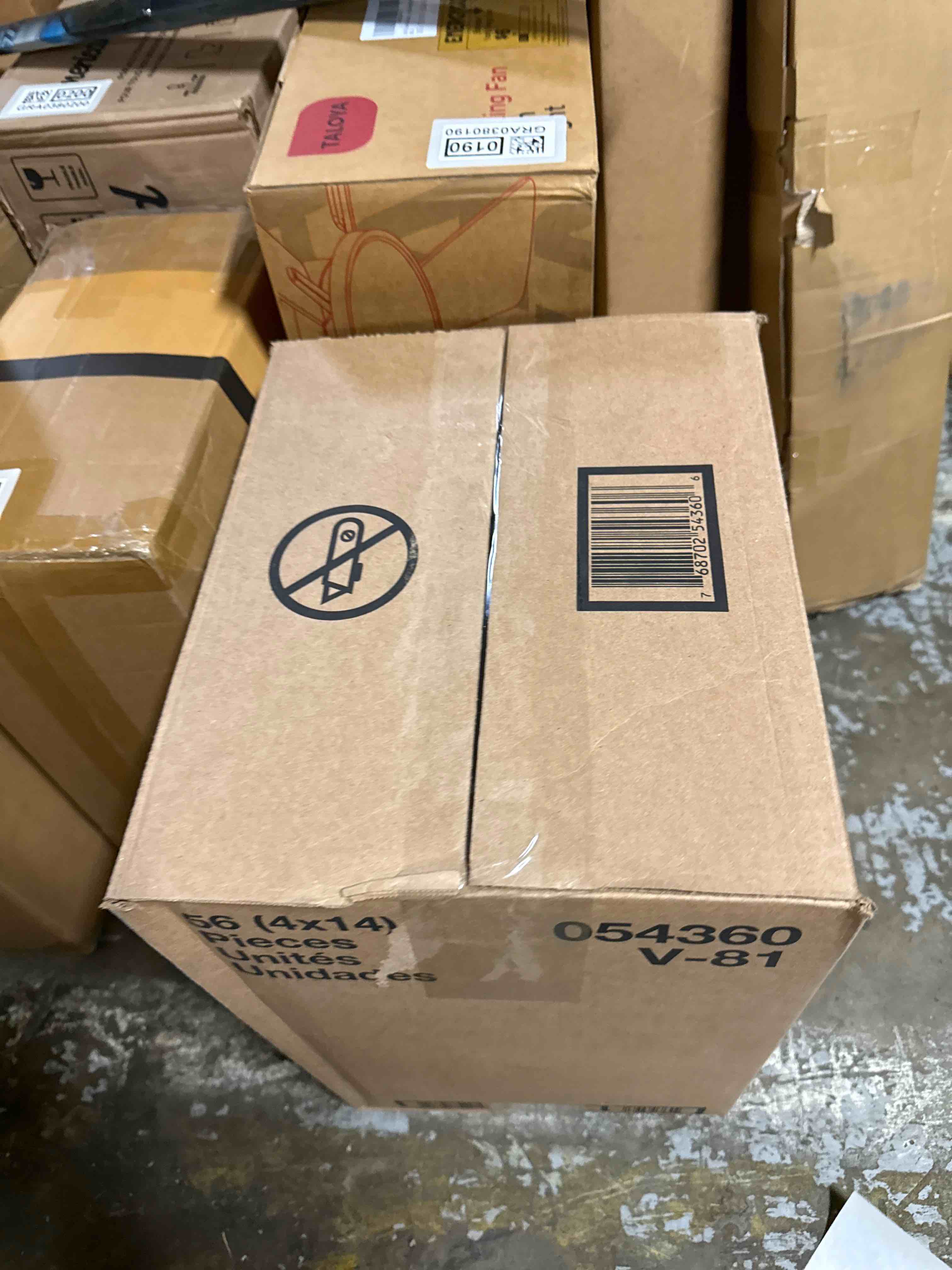 https://s3.amazonaws.com/lotting-images-prod/phillipi/GRA0380176_1750425534903.jpeg
