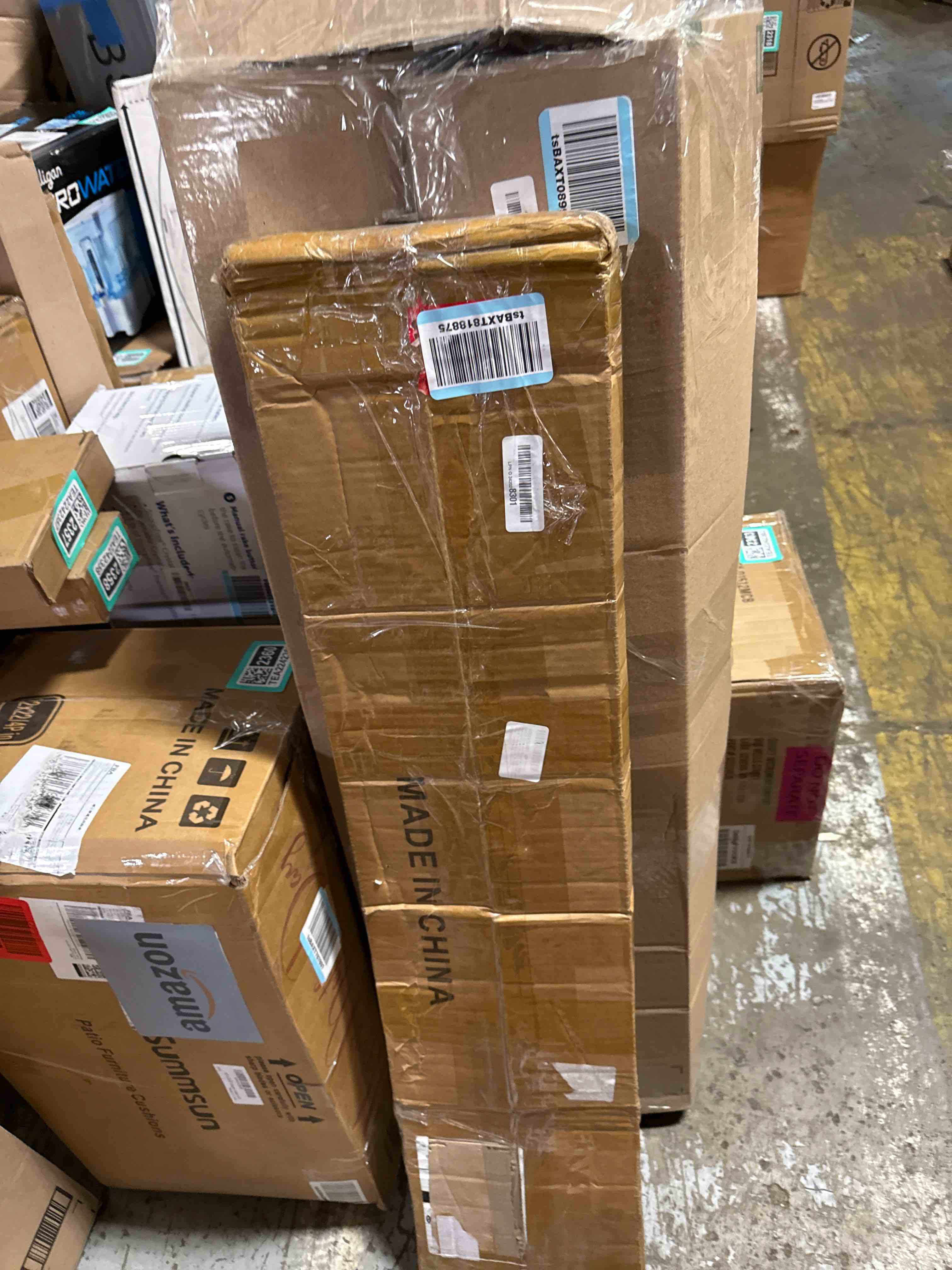 https://s3.amazonaws.com/lotting-images-prod/phillipi/GRA0380195_1750424736236.jpeg