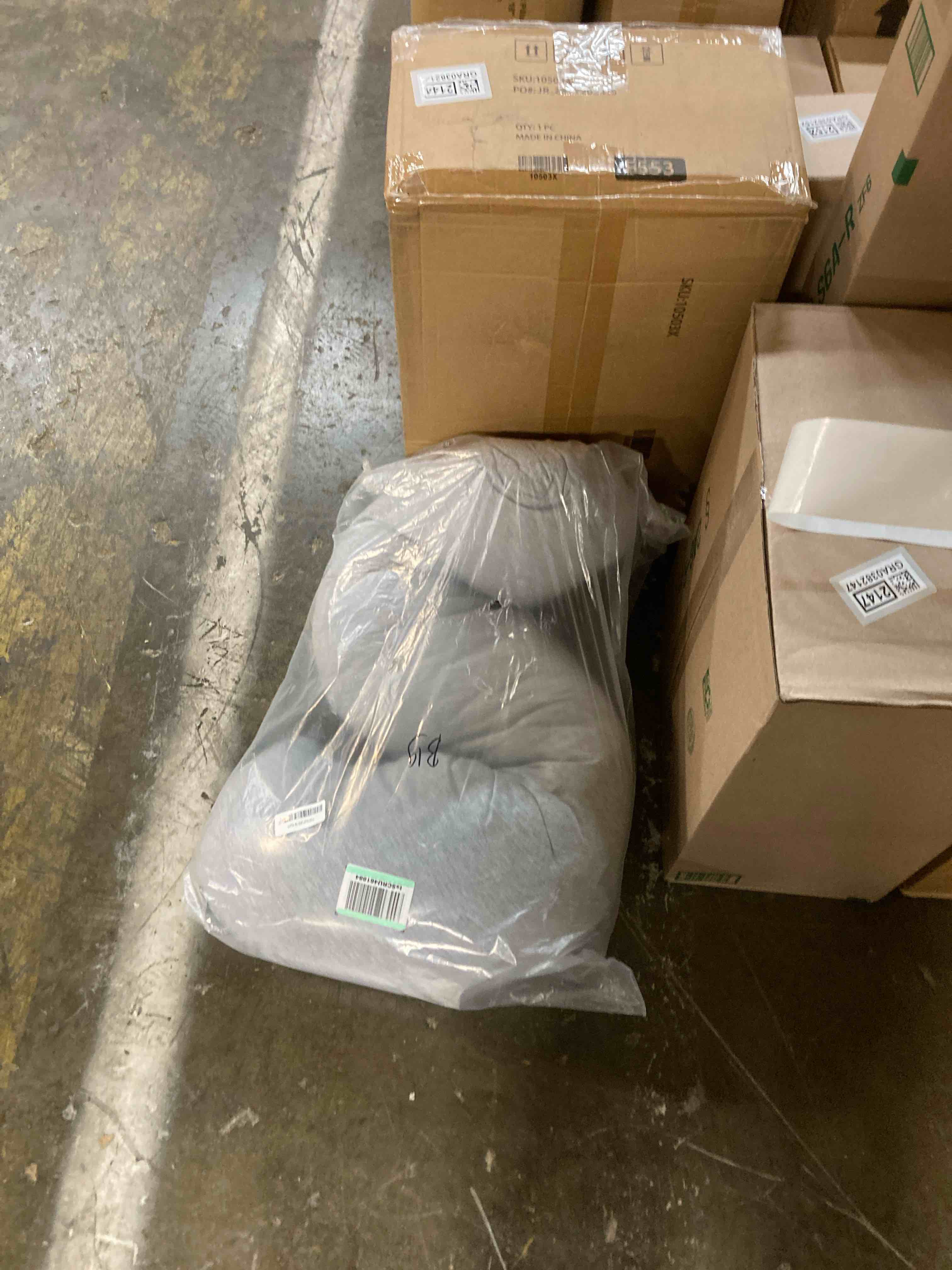 Condition photo showing New/Like New for QUEEN ROSE Cooling Pregnancy Pillows, E Shaped Maternity Pillow for Sleeping, with Extra Wedge Pillow for Belly Support, 55 Inch Detachable Body Pillow, Breathable Cover, Grey