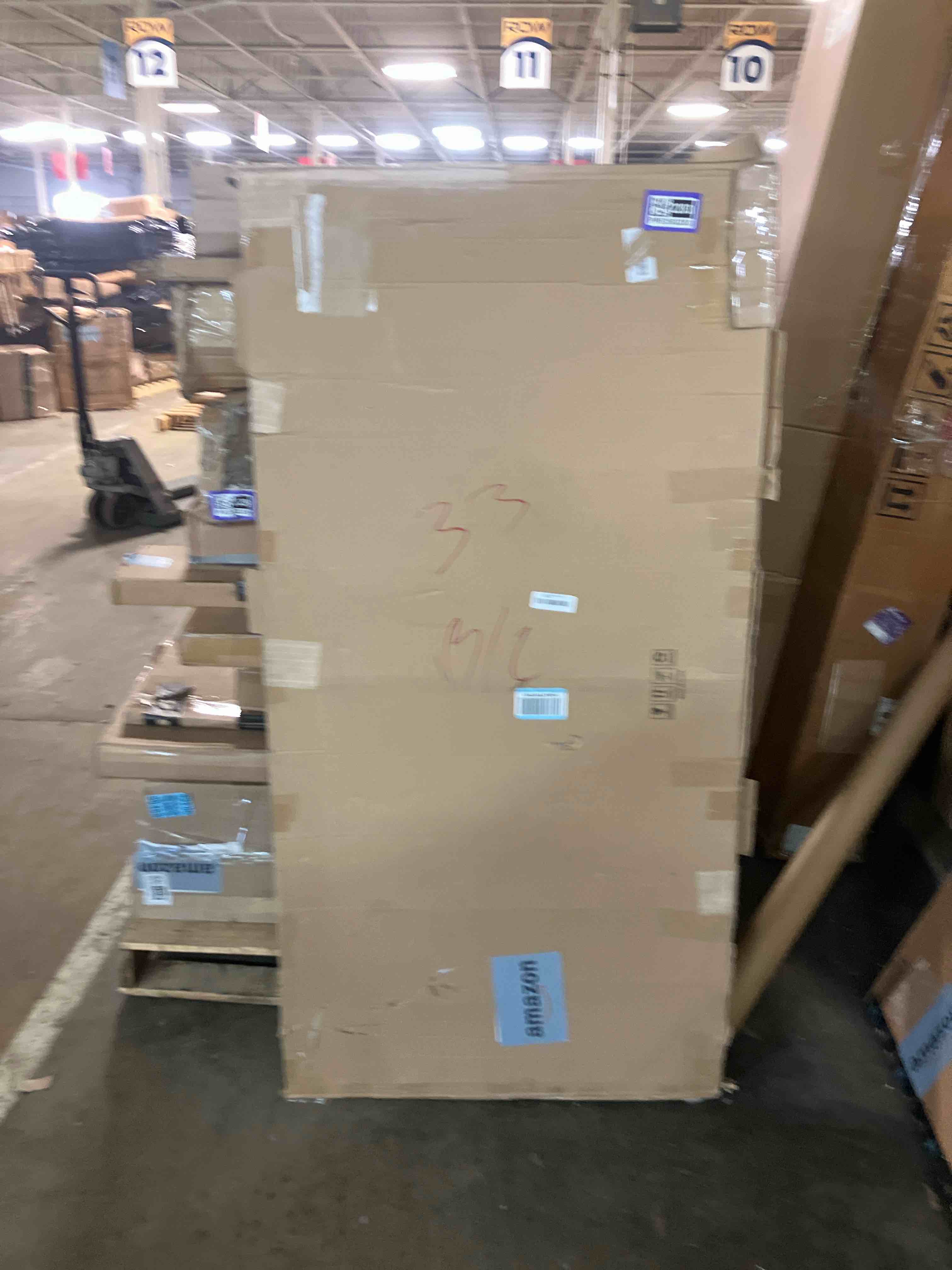 https://s3.amazonaws.com/lotting-images-prod/phillipi/GRA0382342_1756133672699.jpeg