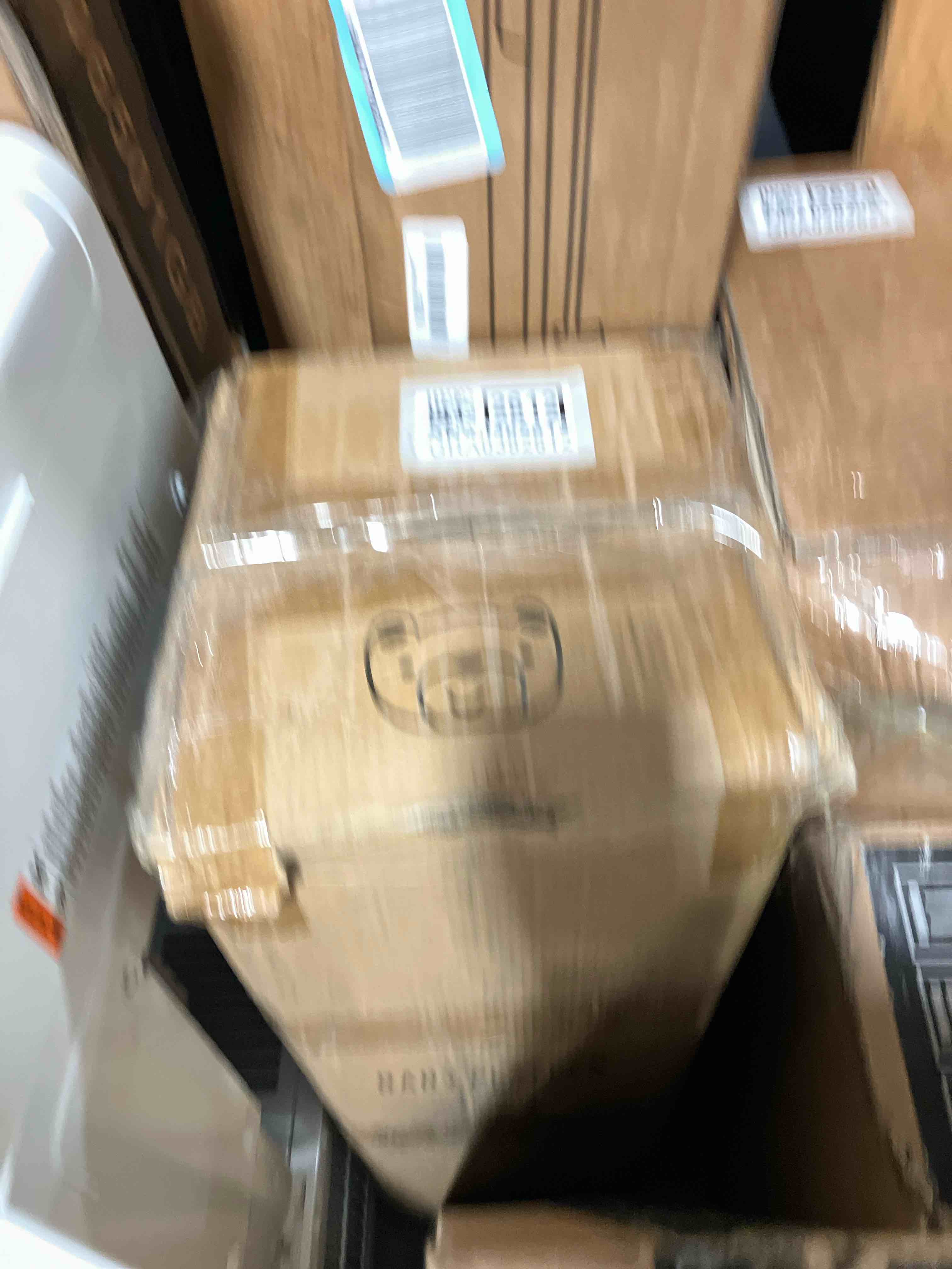 https://s3.amazonaws.com/lotting-images-prod/phillipi/GRA0382613_1755703828542.jpeg