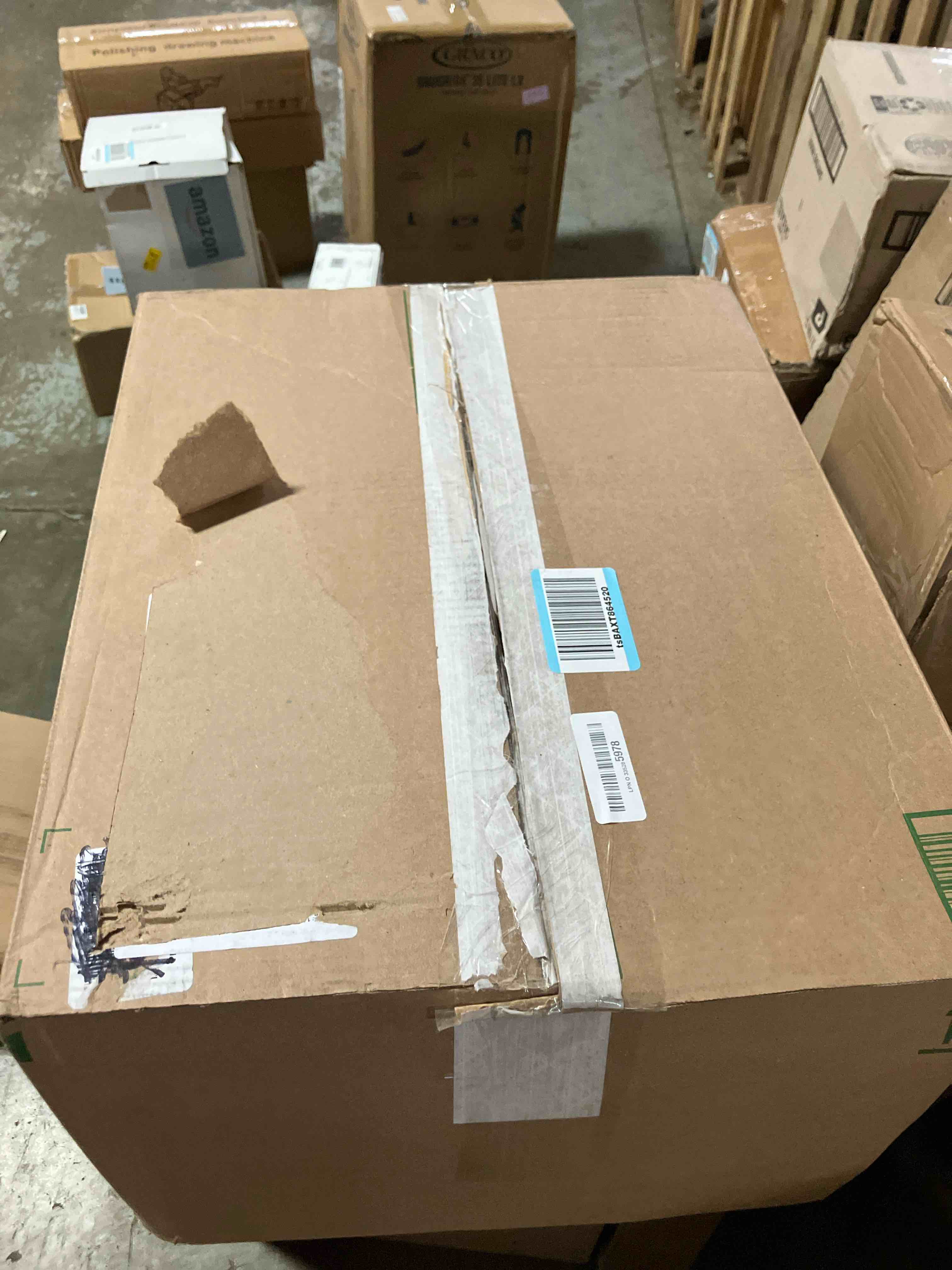 https://s3.amazonaws.com/lotting-images-prod/phillipi/GRA0382647_1755692869614.jpeg
