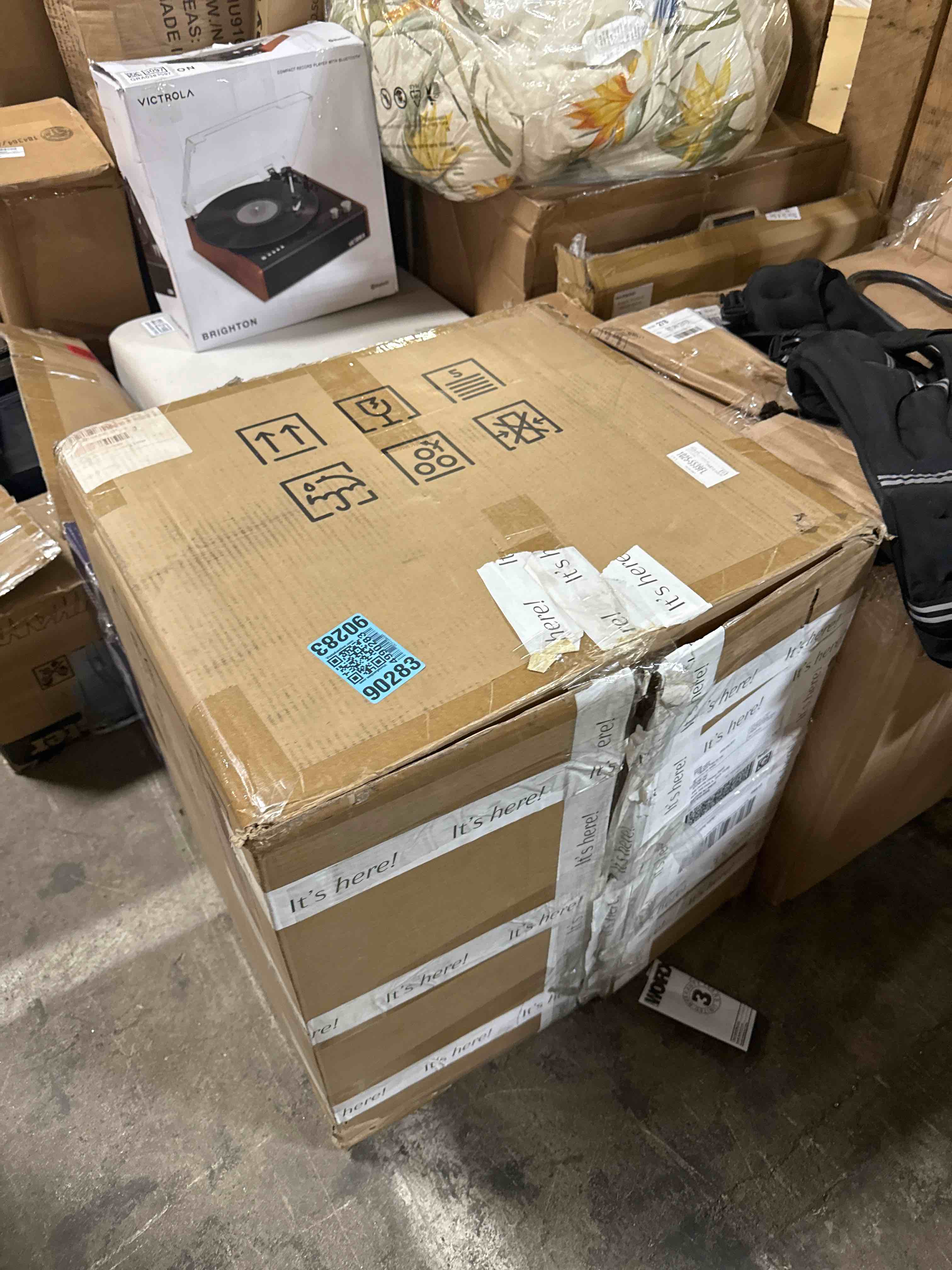 https://s3.amazonaws.com/lotting-images-prod/phillipi/GRA0383089_1753372123845.jpeg