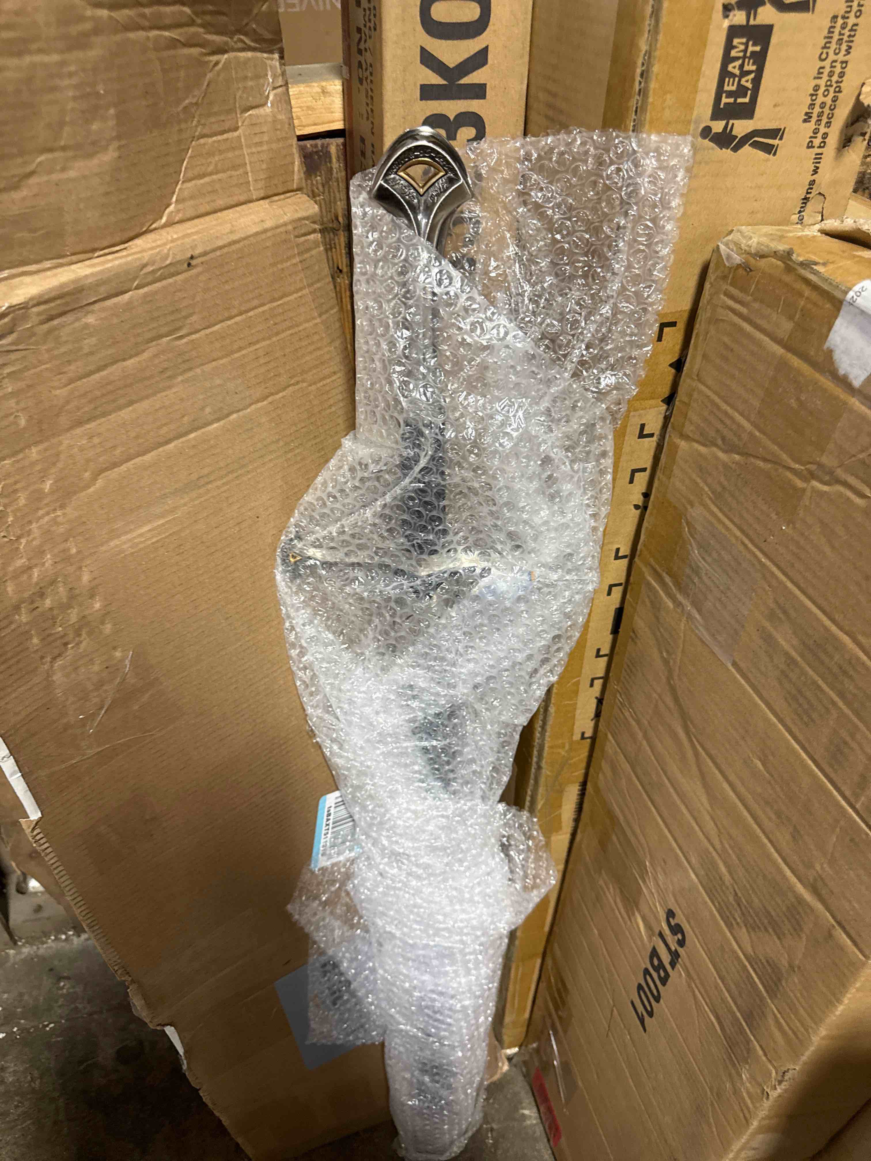 https://s3.amazonaws.com/lotting-images-prod/phillipi/GRA0383216_1752863293950.jpeg