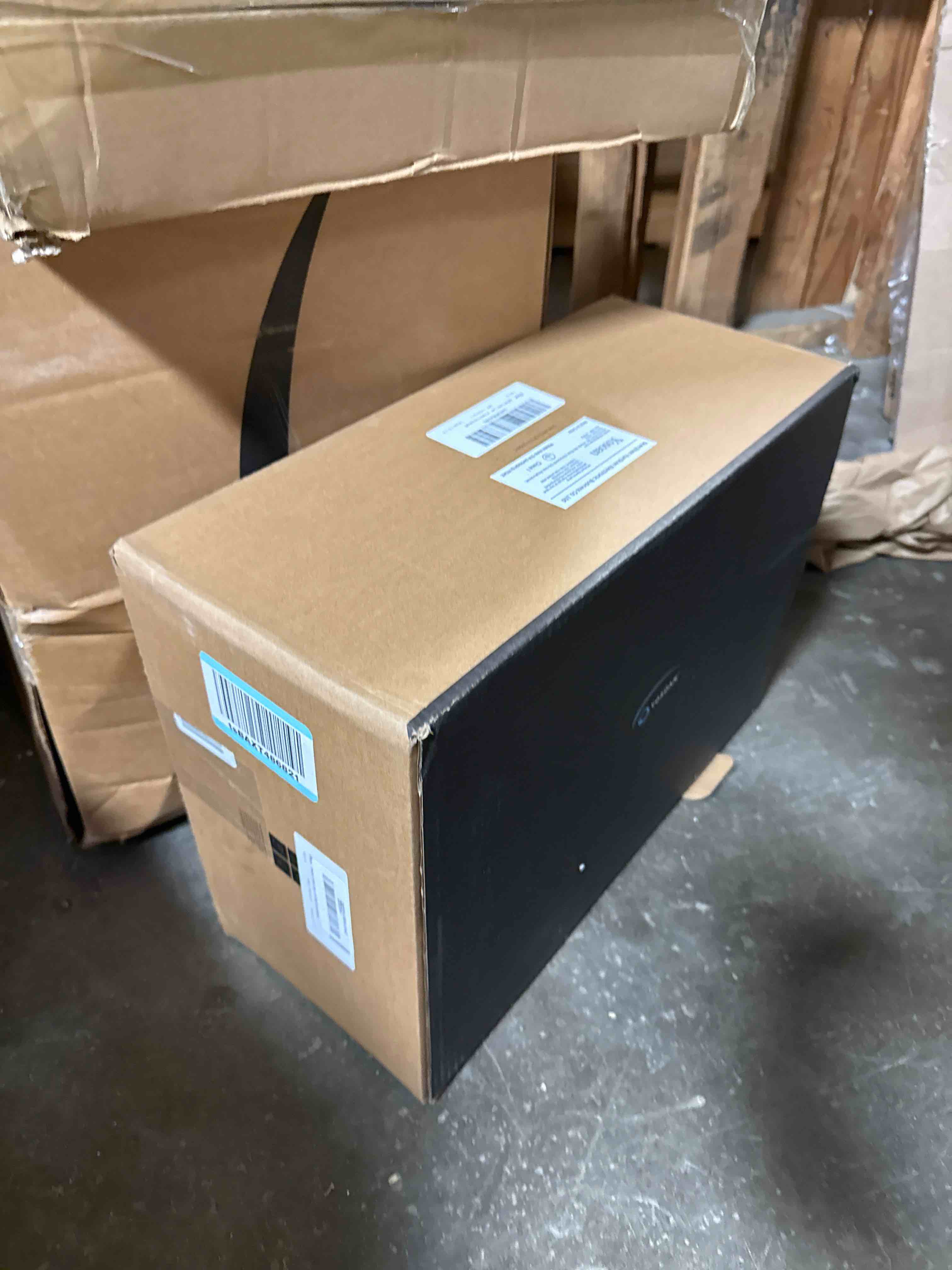 https://s3.amazonaws.com/lotting-images-prod/phillipi/GRA0383276_1752855127634.jpeg