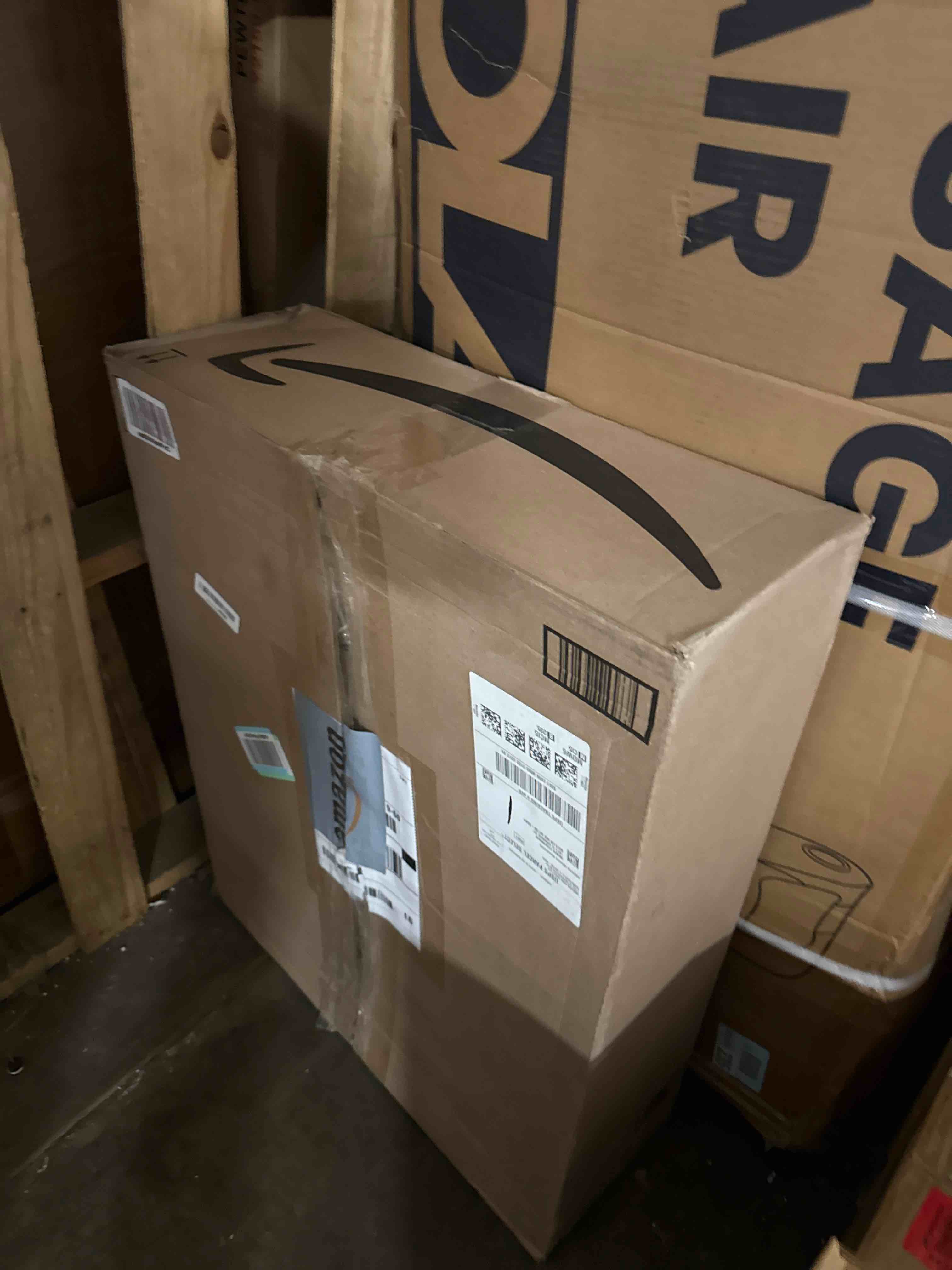 https://s3.amazonaws.com/lotting-images-prod/phillipi/GRA0383369_1752588657179.jpeg