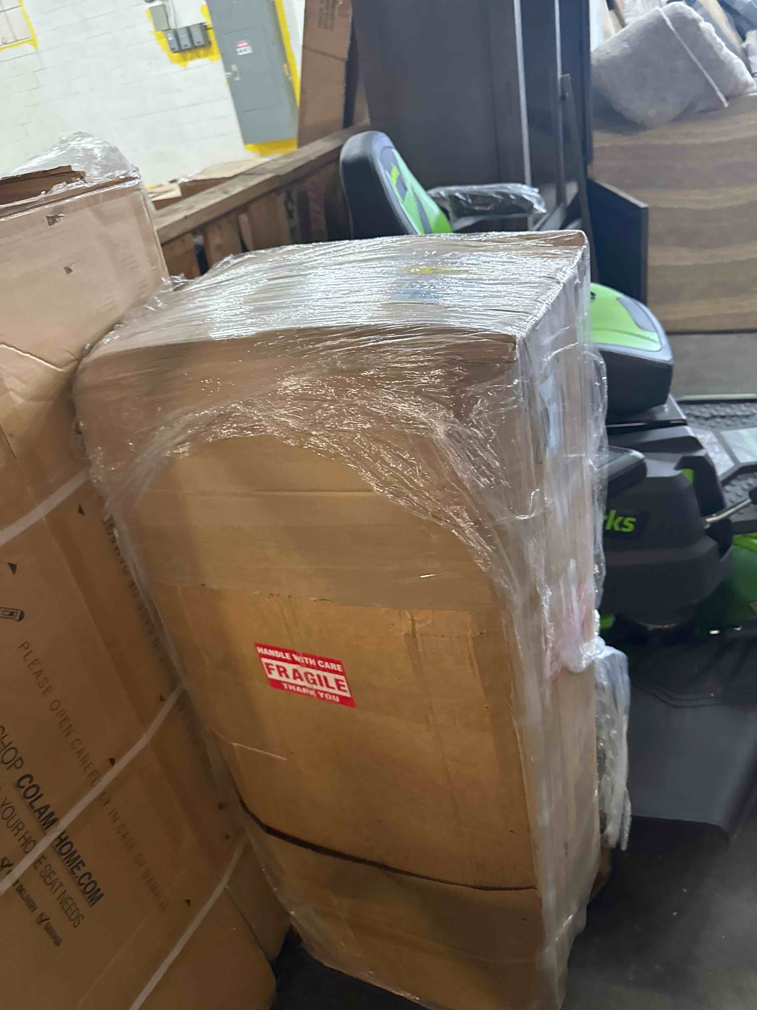 https://s3.amazonaws.com/lotting-images-prod/phillipi/GRA0383381_1752586607916.jpeg