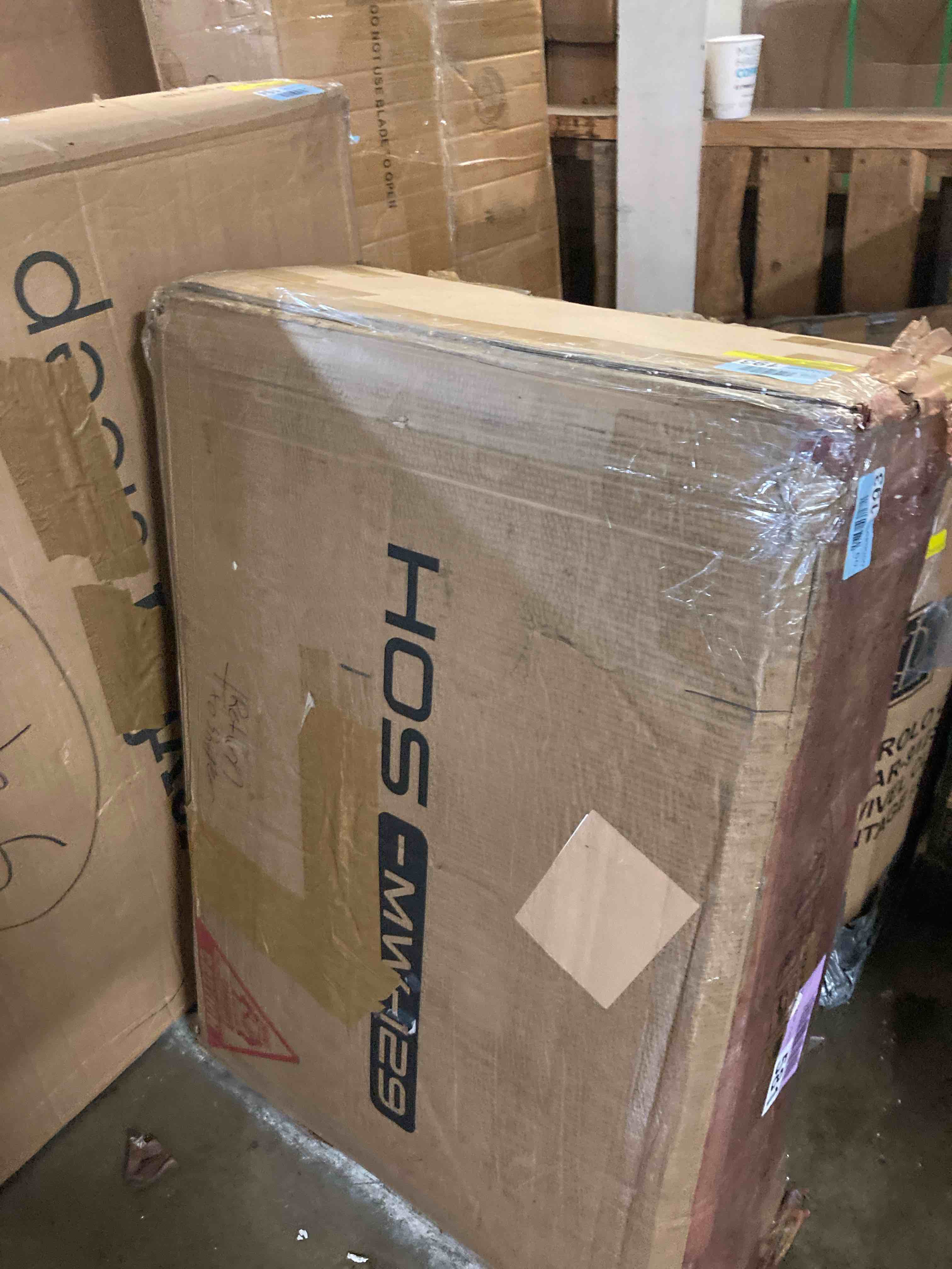 https://s3.amazonaws.com/lotting-images-prod/phillipi/GRA0383552_1750965648299.jpeg