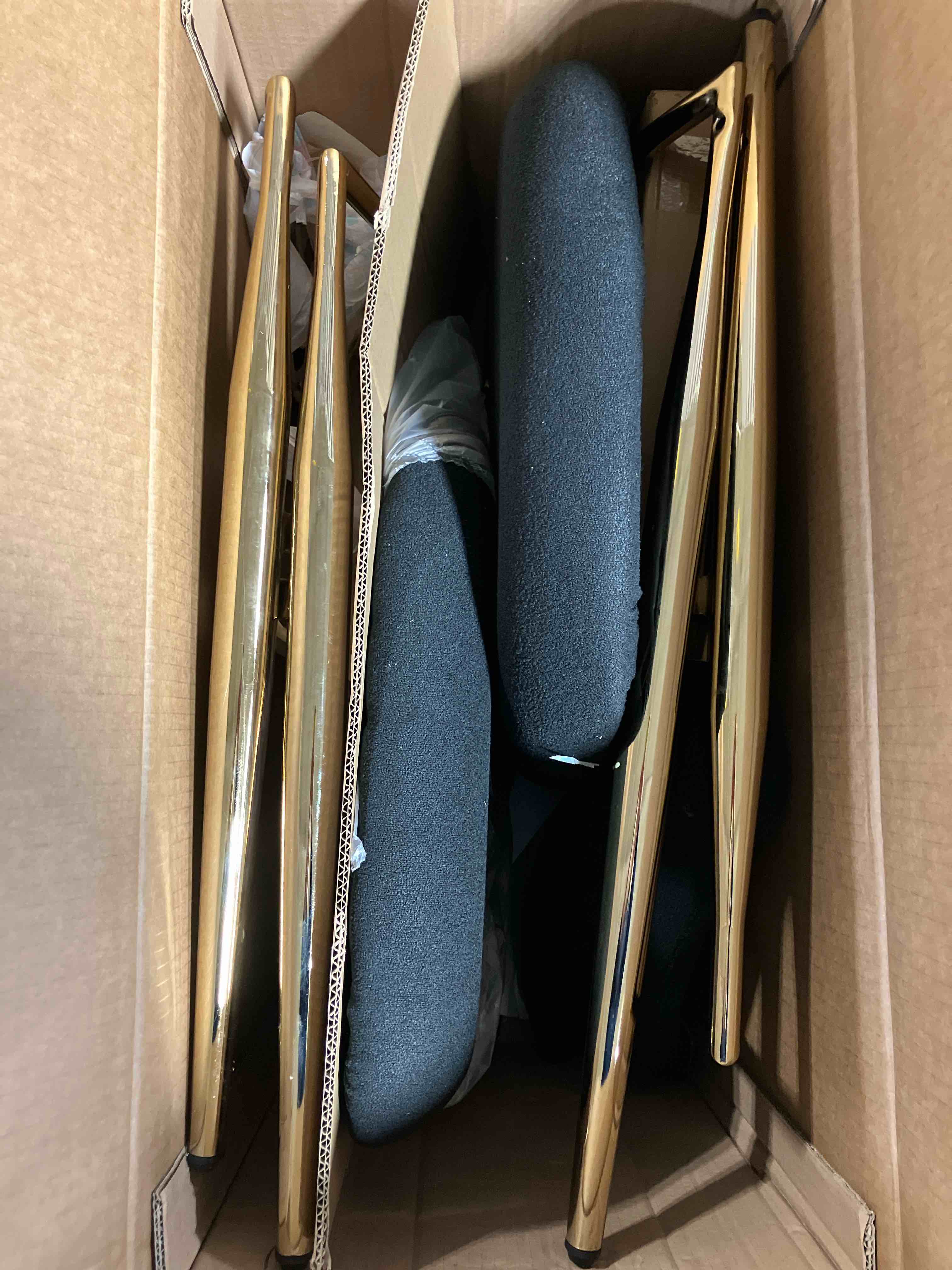 https://s3.amazonaws.com/lotting-images-prod/phillipi/GRA0383950_1747675475557.jpeg