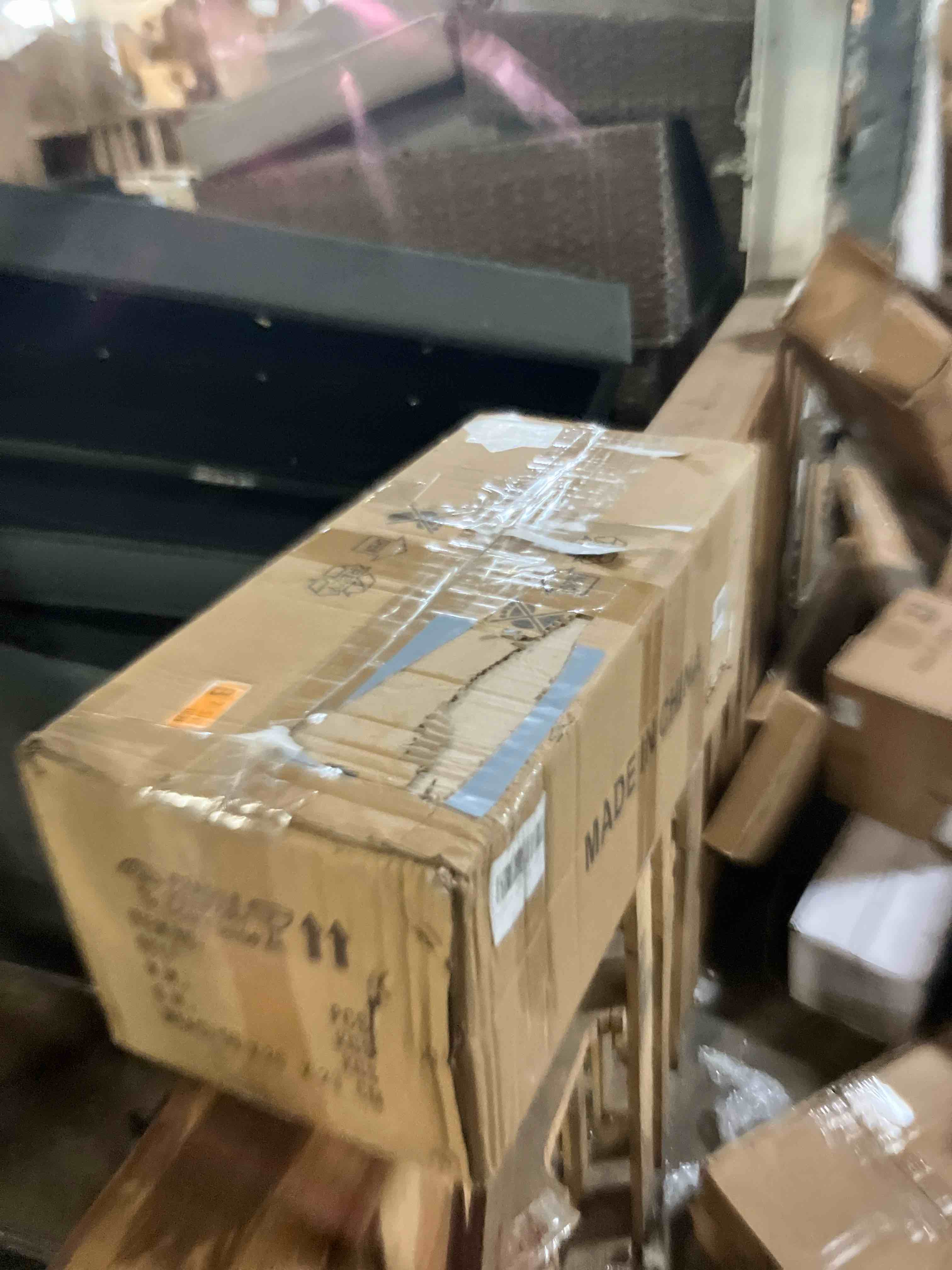 https://s3.amazonaws.com/lotting-images-prod/phillipi/GRA0384755_1746203435454.jpeg