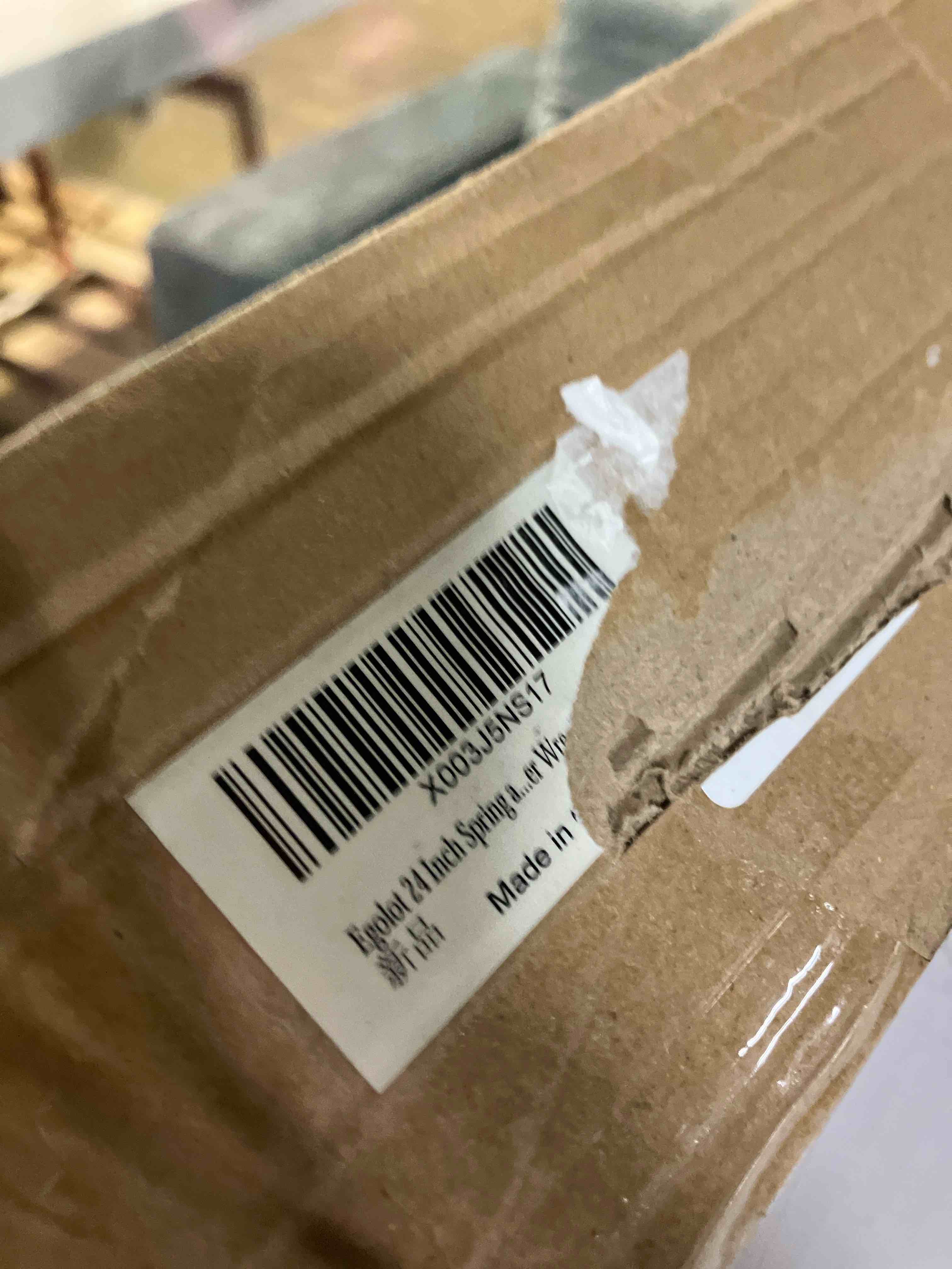 https://s3.amazonaws.com/lotting-images-prod/phillipi/GRA0384761_1746203944098.jpeg