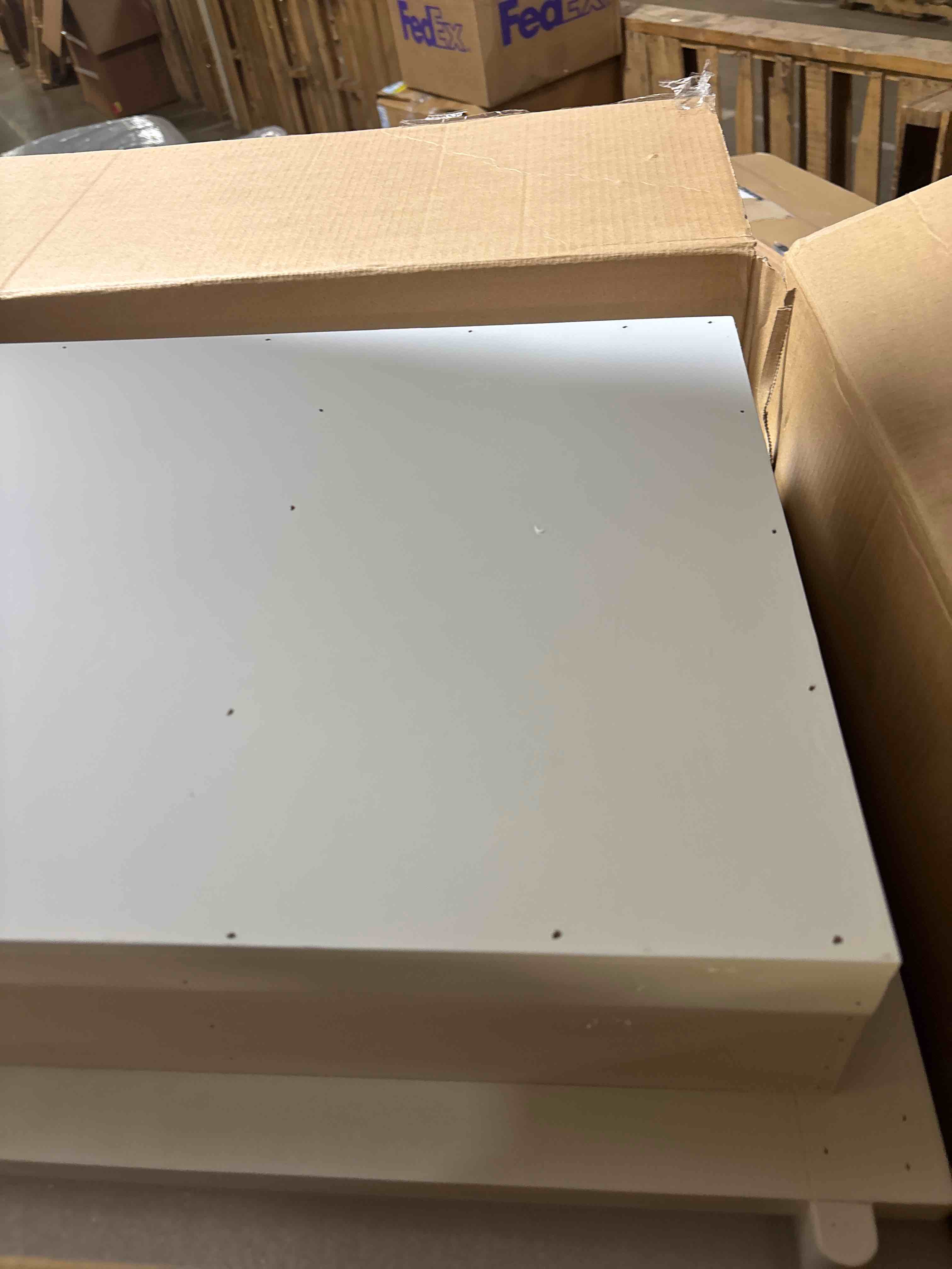 https://s3.amazonaws.com/lotting-images-prod/phillipi/GRA0385188_1745935073188.jpeg