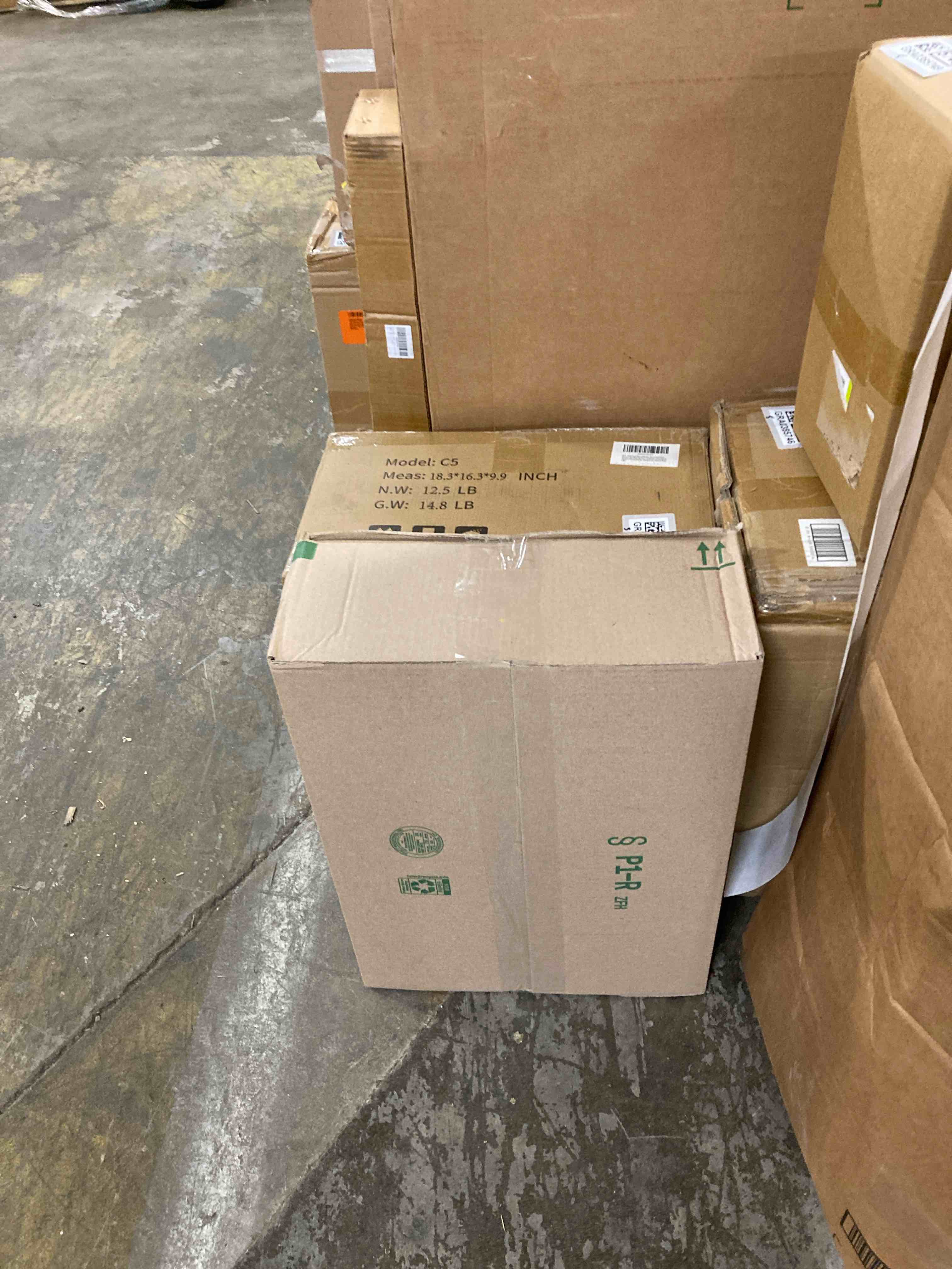 https://s3.amazonaws.com/lotting-images-prod/phillipi/GRA0385750_1745848202991.jpeg