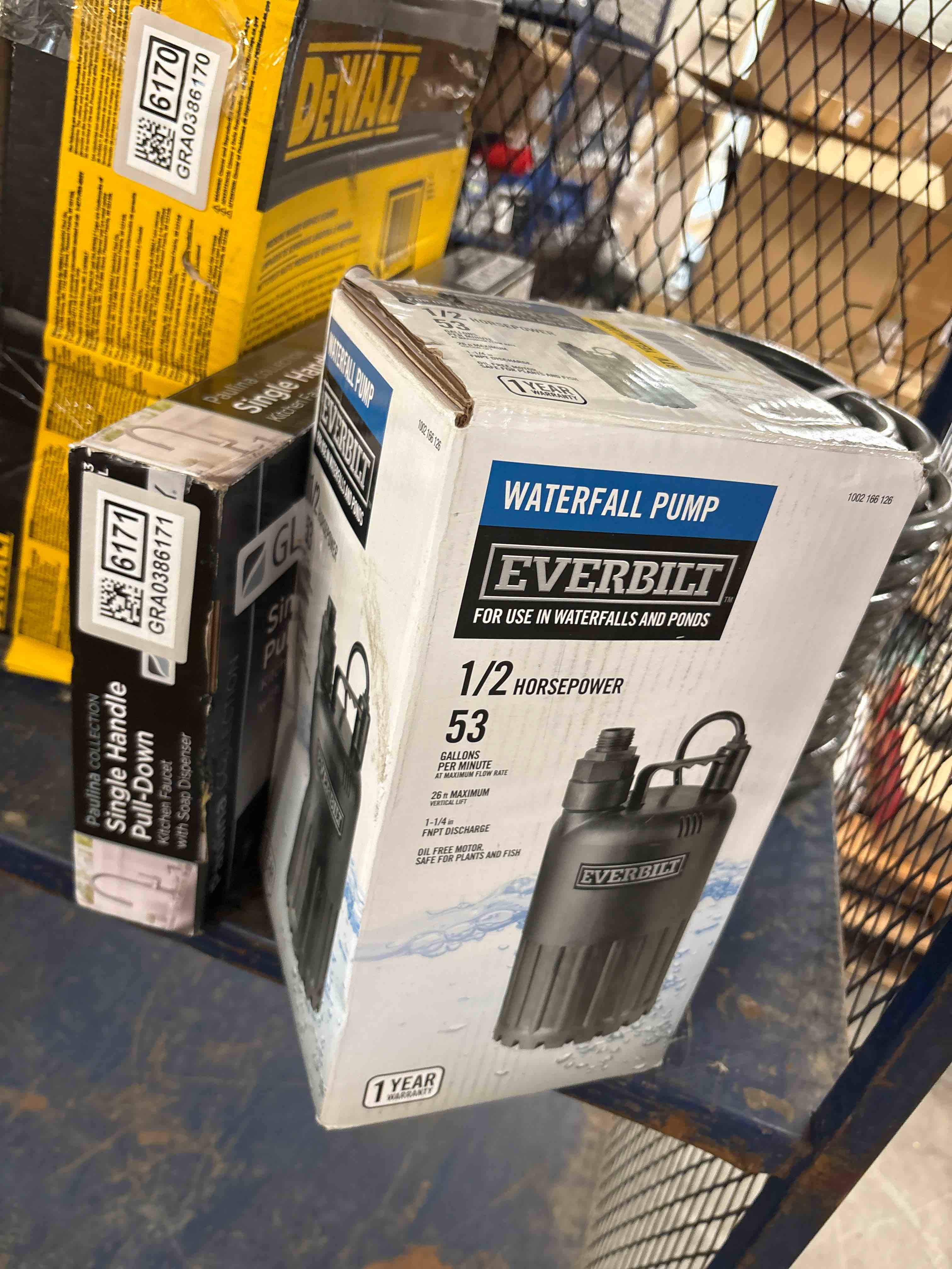 https://s3.amazonaws.com/lotting-images-prod/phillipi/GRA0386162_1756311541048.jpeg