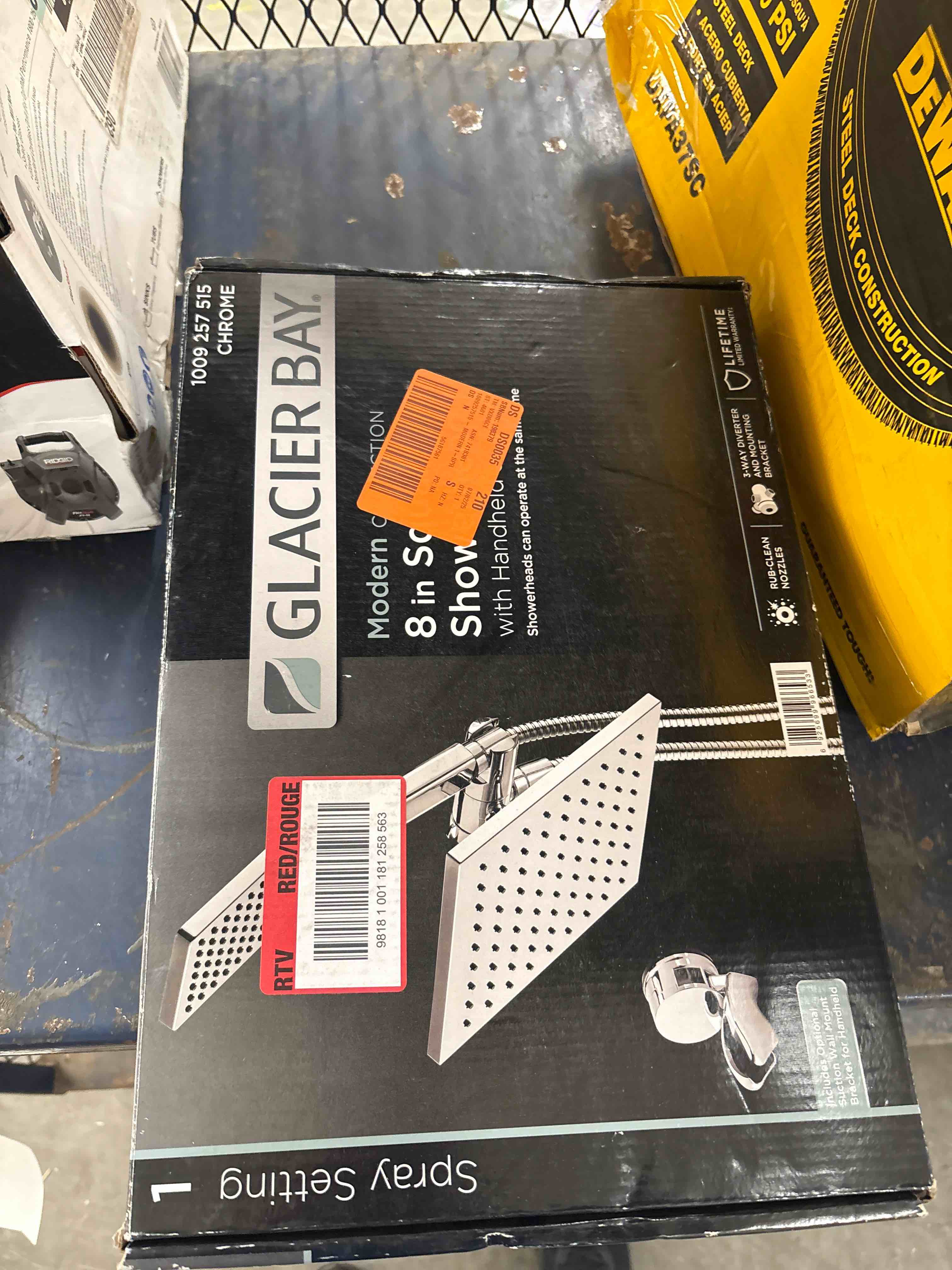 https://s3.amazonaws.com/lotting-images-prod/phillipi/GRA0386164_1756310869512.jpeg