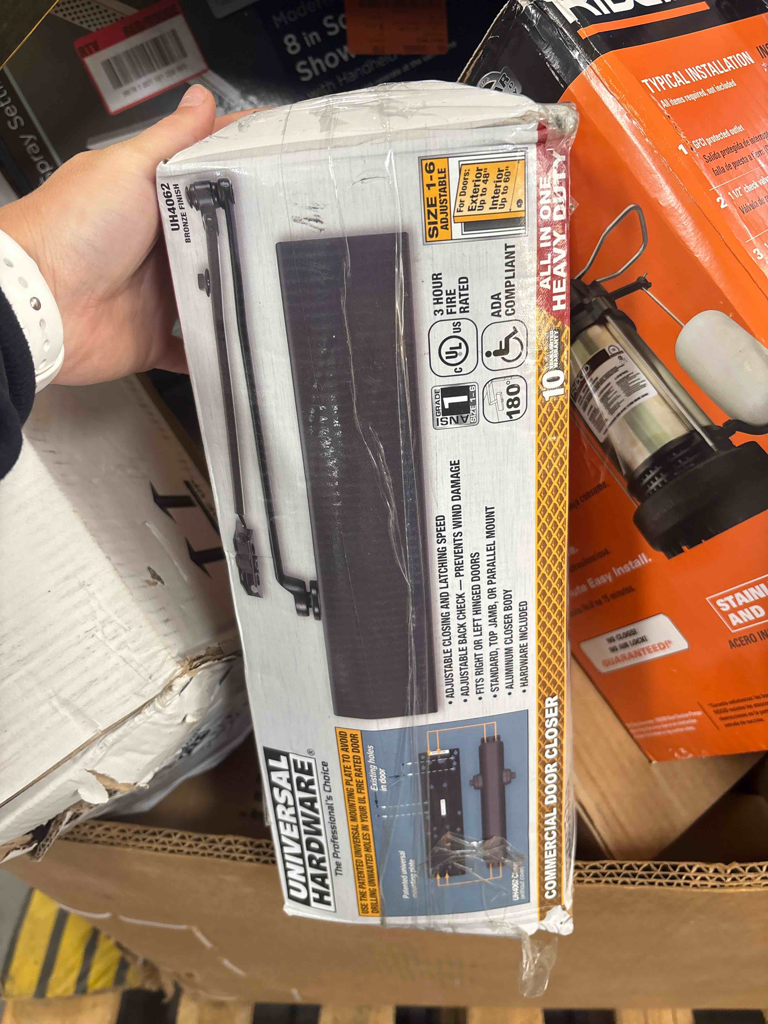https://s3.amazonaws.com/lotting-images-prod/phillipi/GRA0386175_1756309841011.jpeg