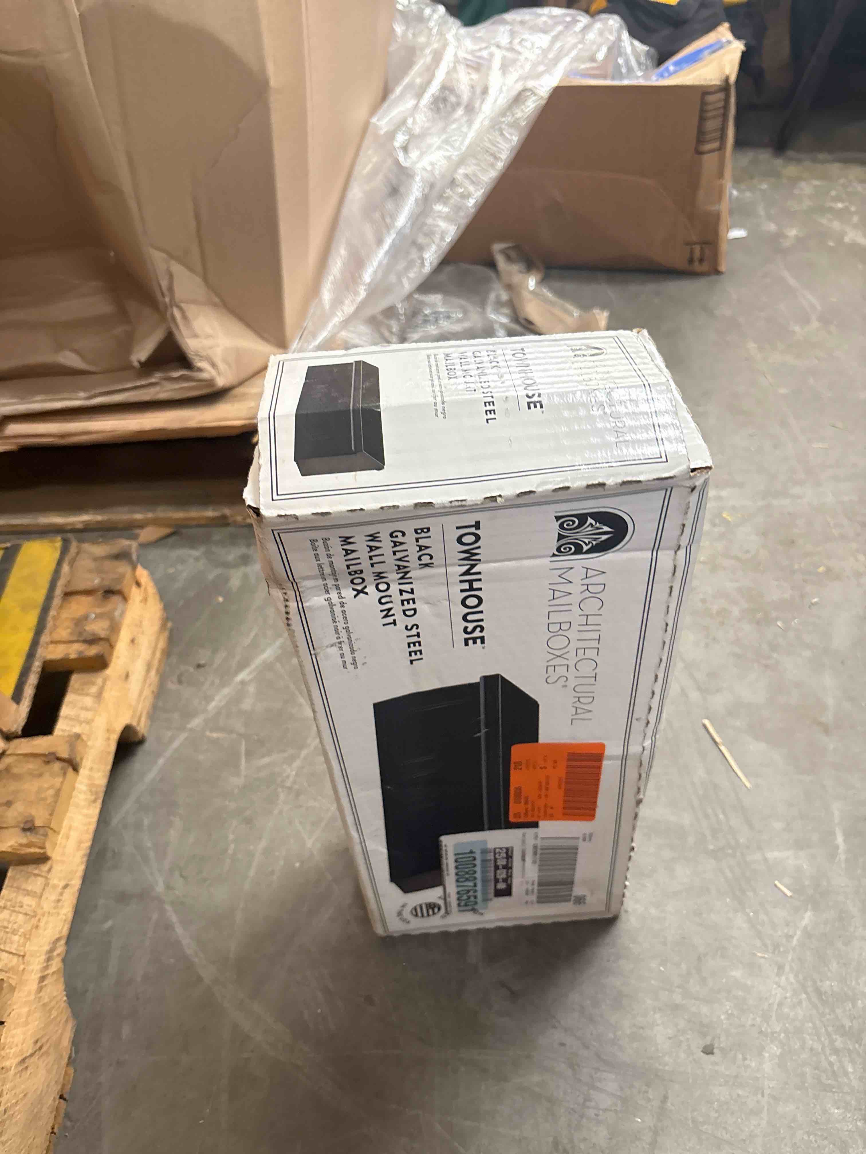https://s3.amazonaws.com/lotting-images-prod/phillipi/GRA0386177_1756309674700.jpeg