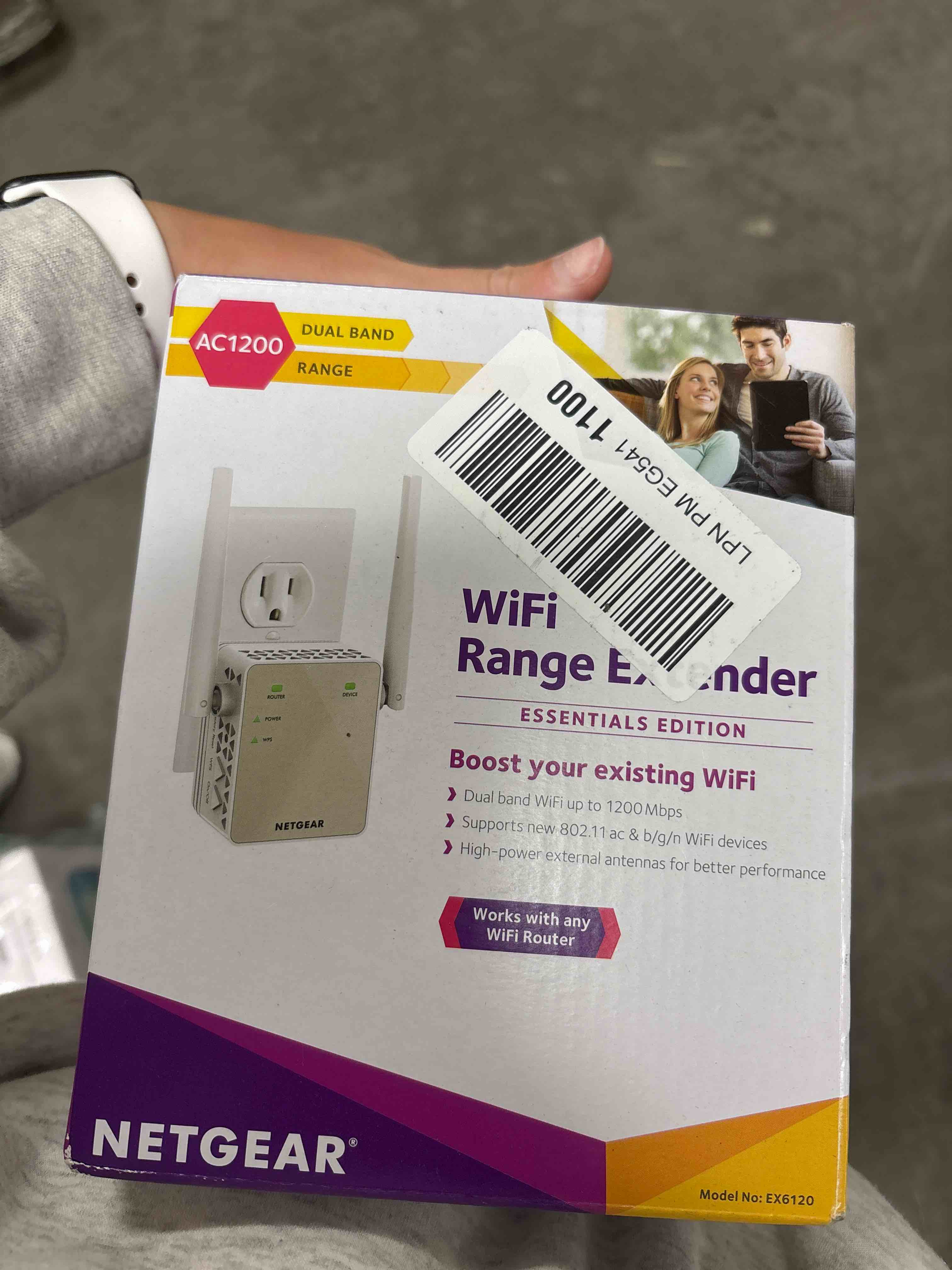 https://s3.amazonaws.com/lotting-images-prod/phillipi/GRA0386207_1756223596399.jpeg