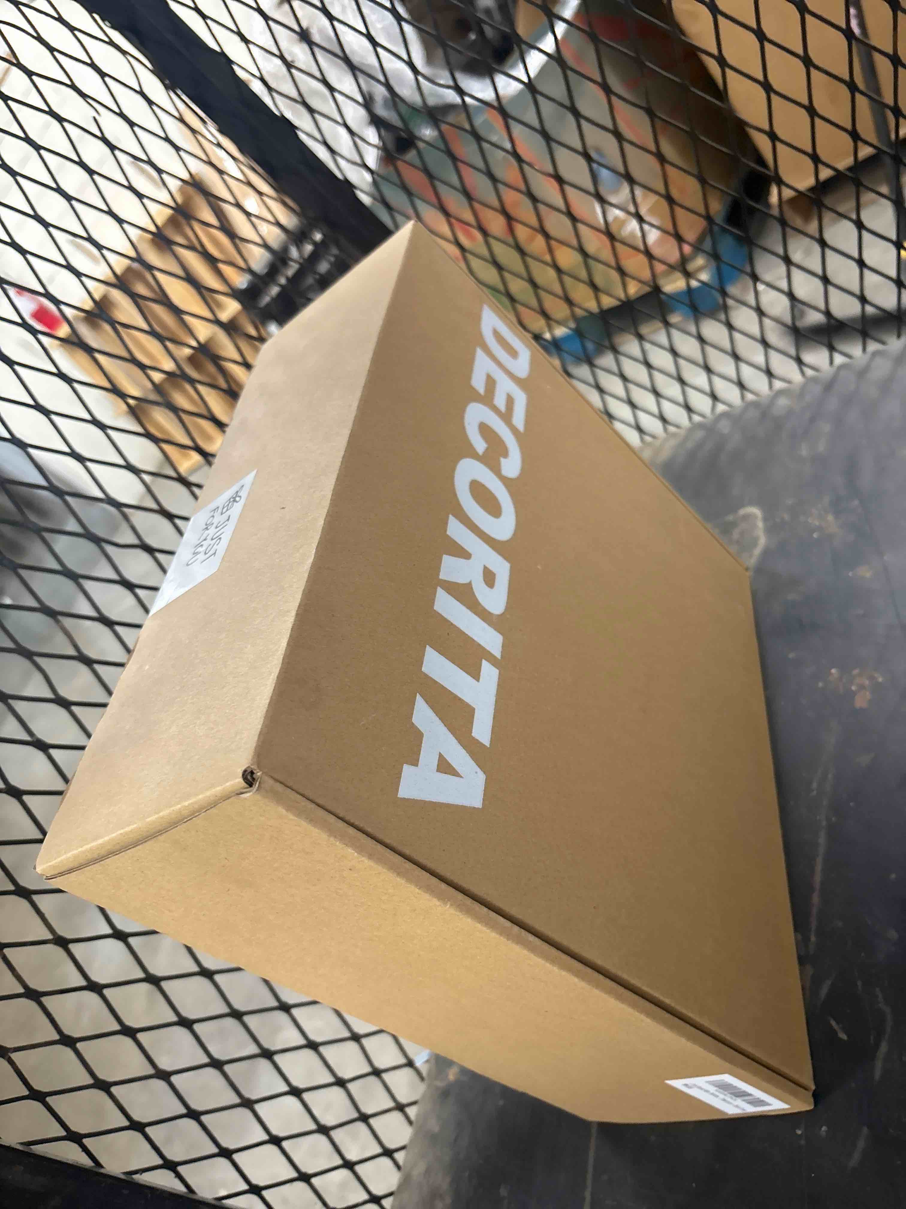 https://s3.amazonaws.com/lotting-images-prod/phillipi/GRA0386255_1755028019715.jpeg