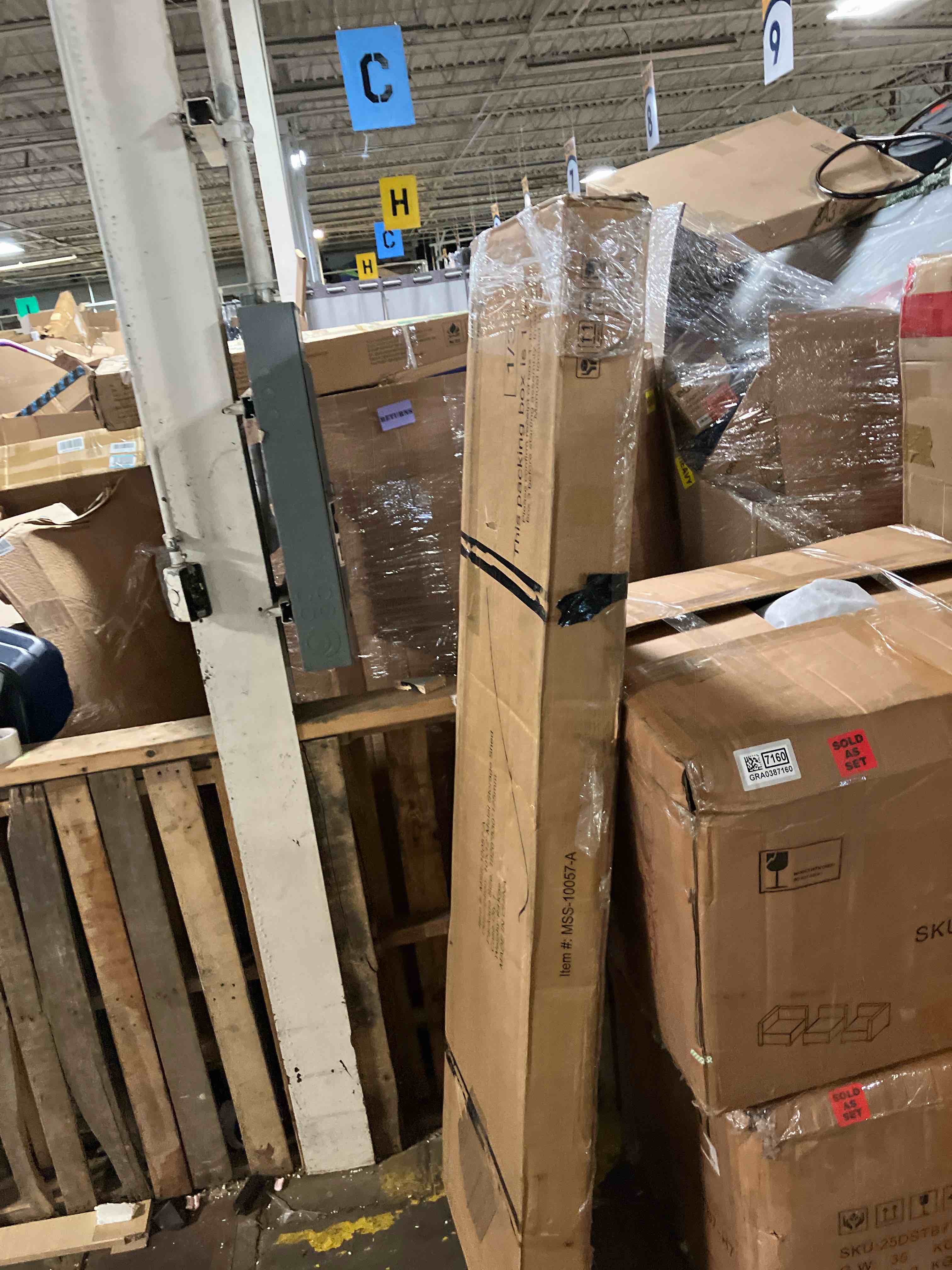 https://s3.amazonaws.com/lotting-images-prod/phillipi/GRA0387161_1751546329710.jpeg