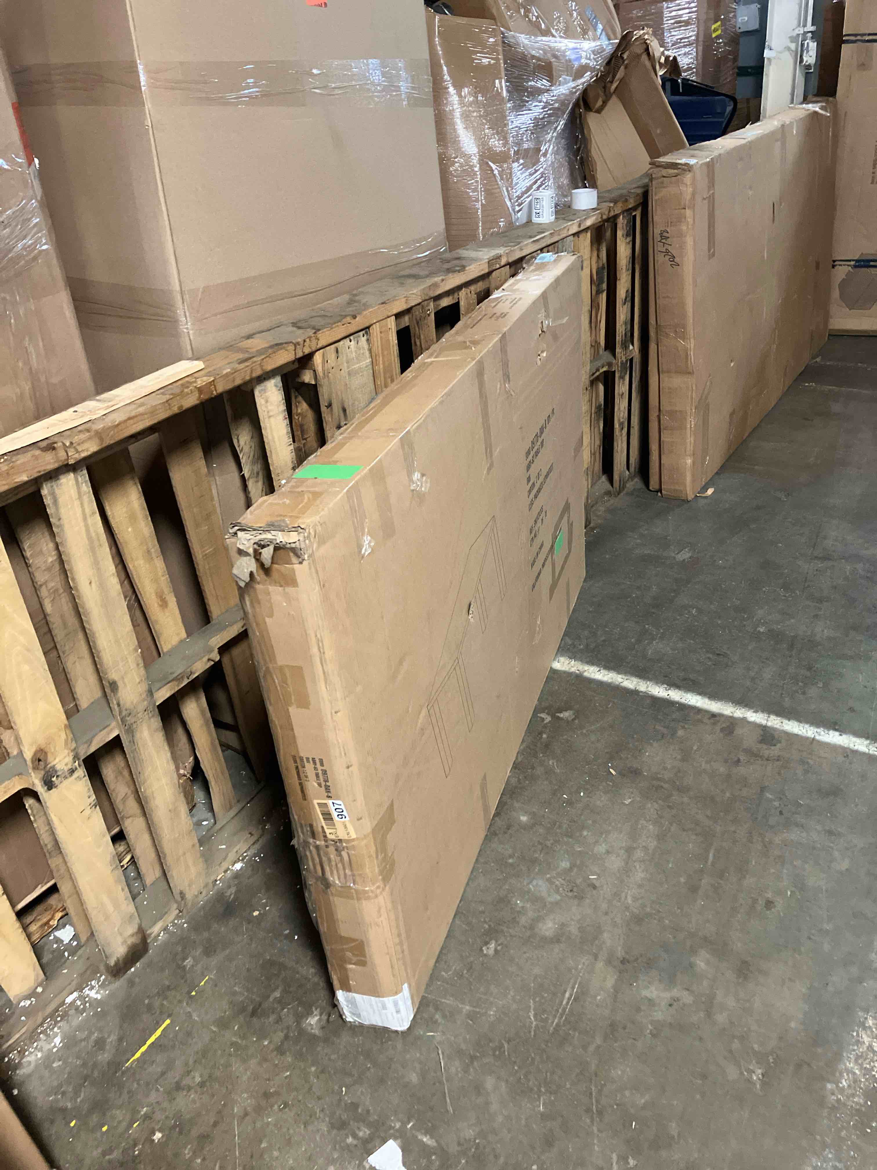 https://s3.amazonaws.com/lotting-images-prod/phillipi/GRA0387164_1751547238339.jpeg