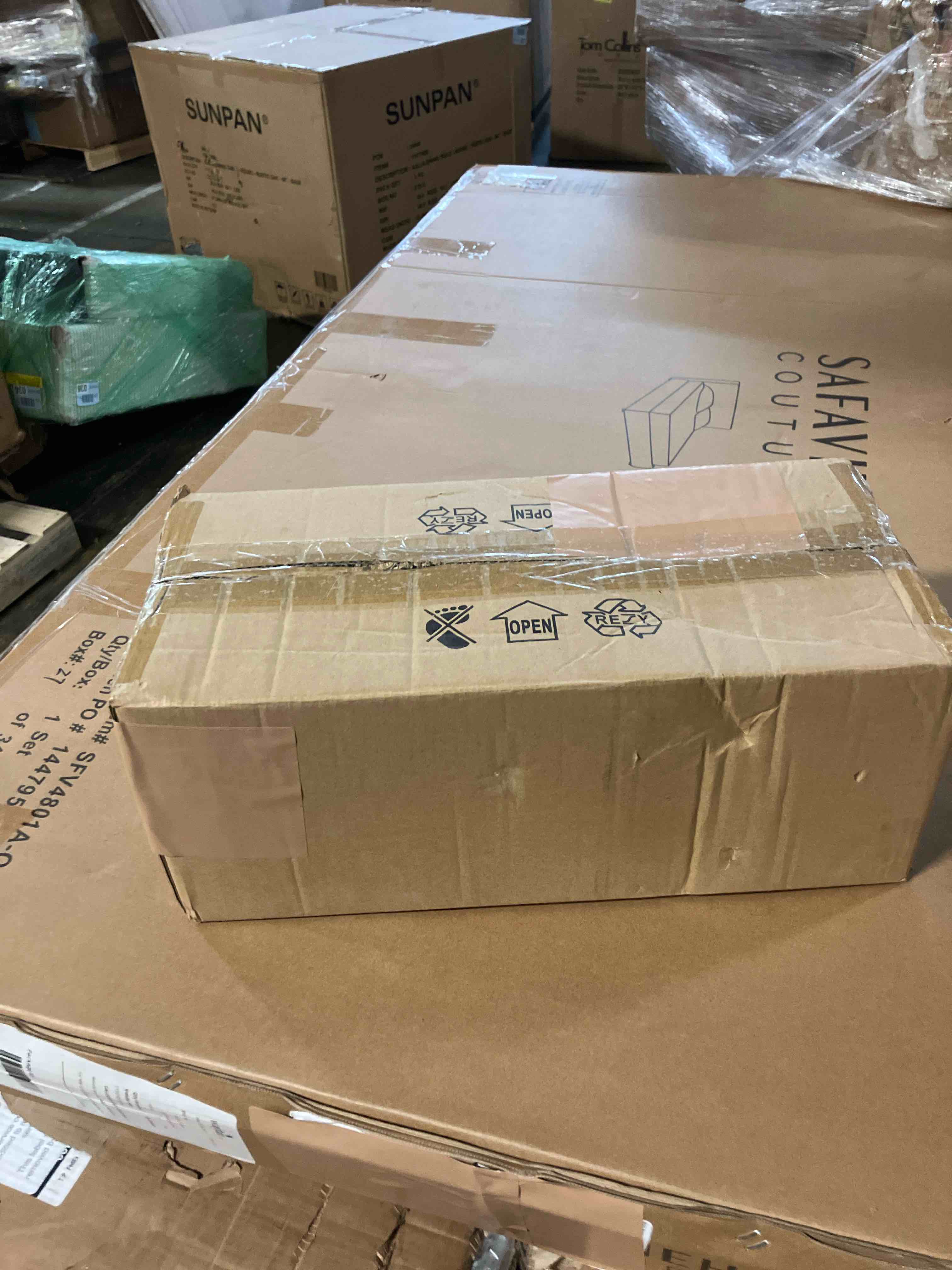 https://s3.amazonaws.com/lotting-images-prod/phillipi/GRA0387181_1751552485054.jpeg