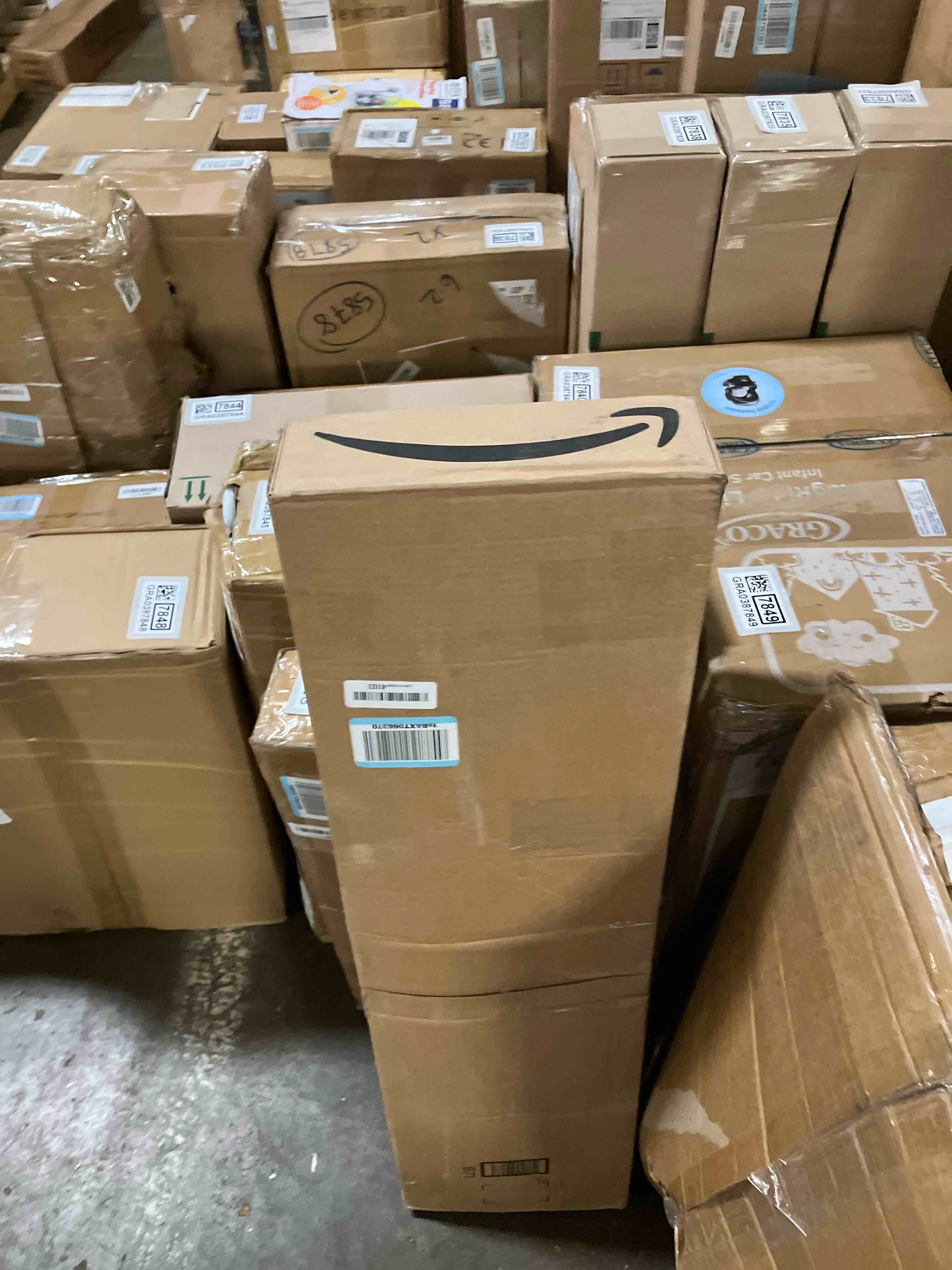 https://s3.amazonaws.com/lotting-images-prod/phillipi/GRA0387855_1750940795317.jpeg