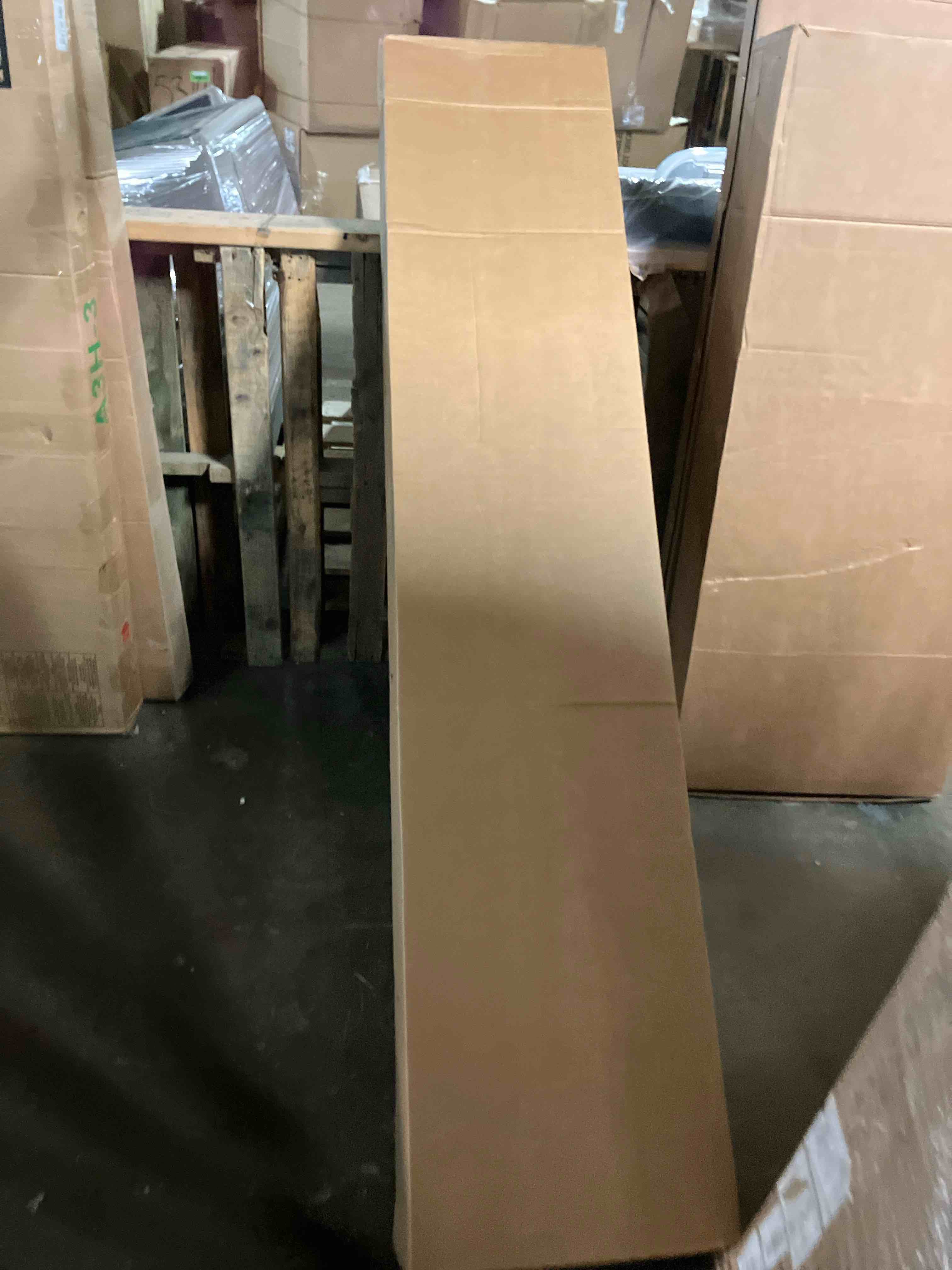 https://s3.amazonaws.com/lotting-images-prod/phillipi/GRA0388168_1738771297882.jpeg