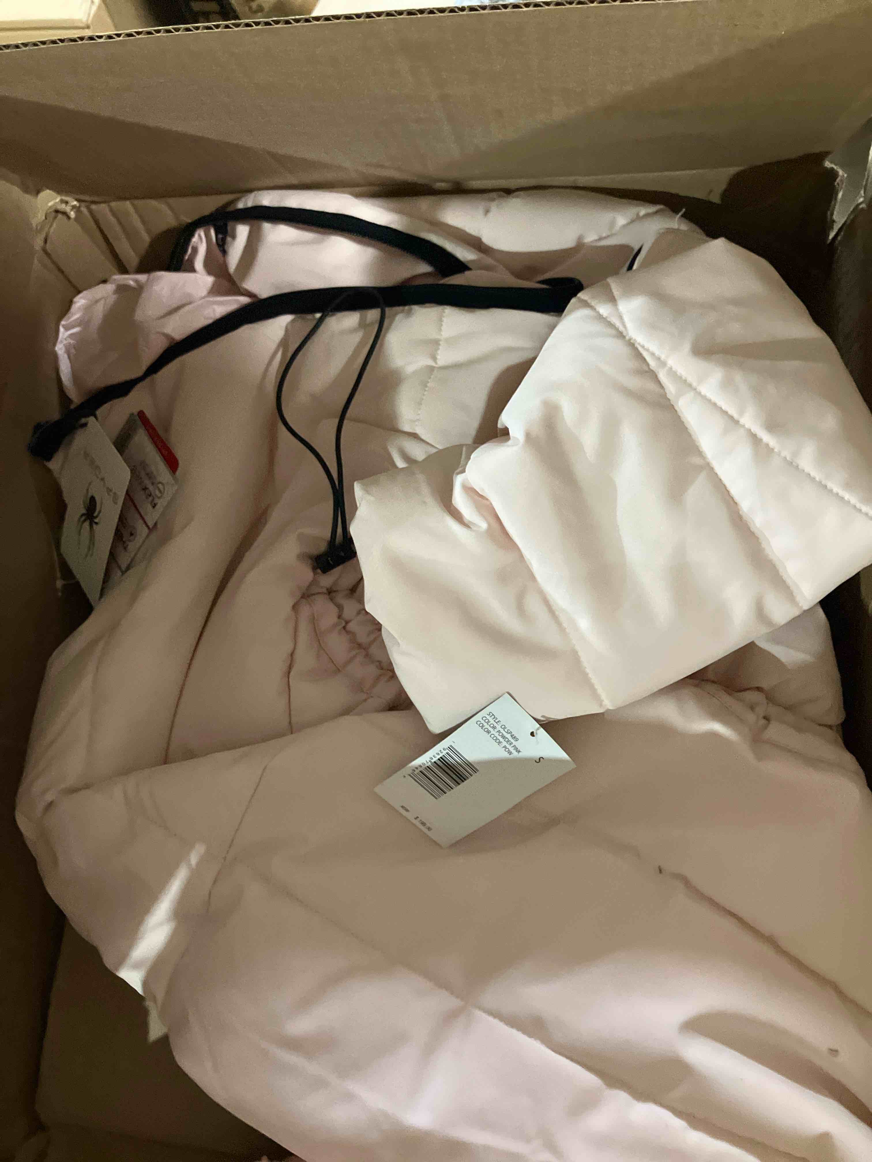 https://s3.amazonaws.com/lotting-images-prod/phillipi/GRA0388353_1738775486301.jpeg
