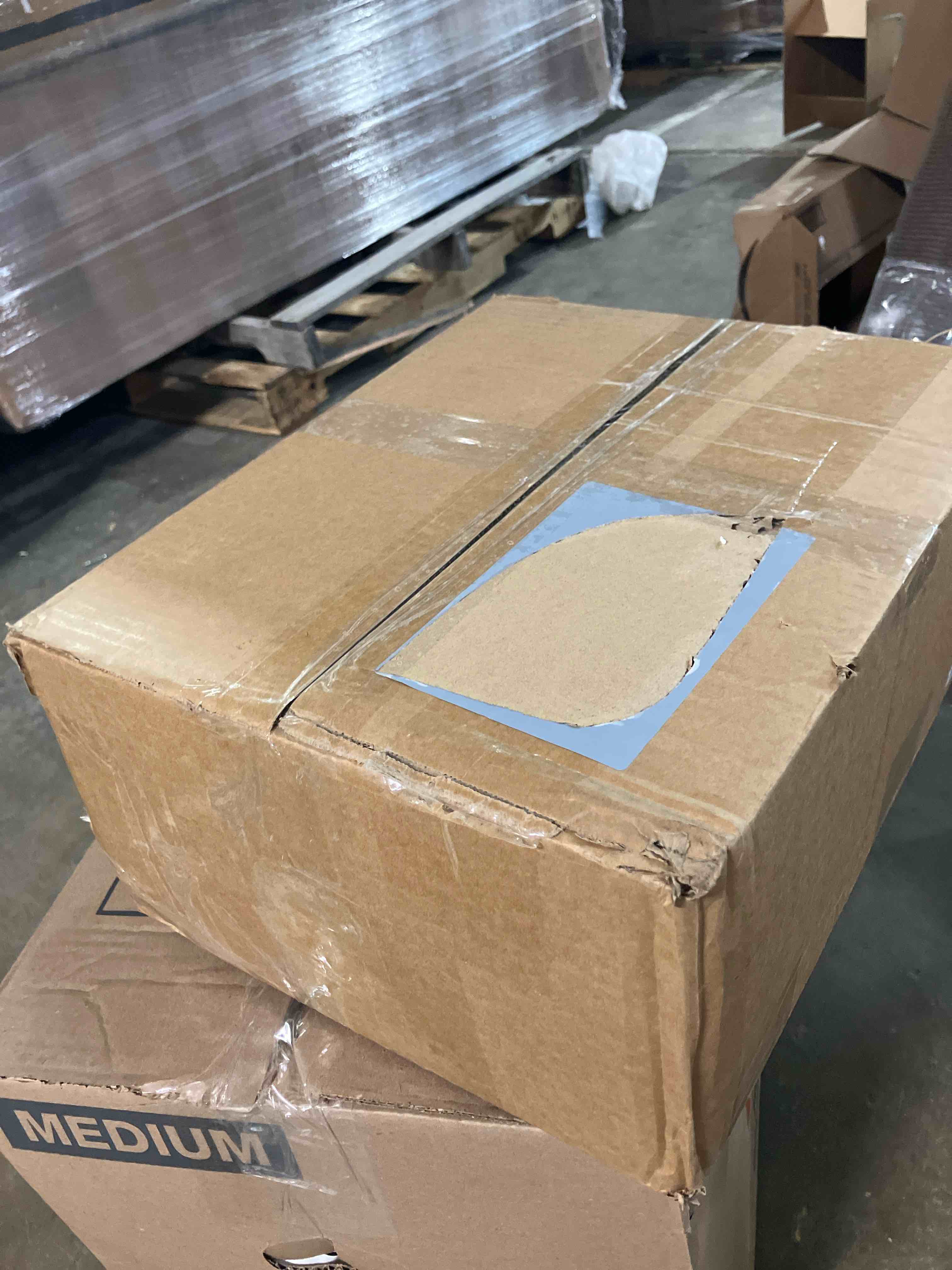 https://s3.amazonaws.com/lotting-images-prod/phillipi/GRA0388369_1738778619674.jpeg