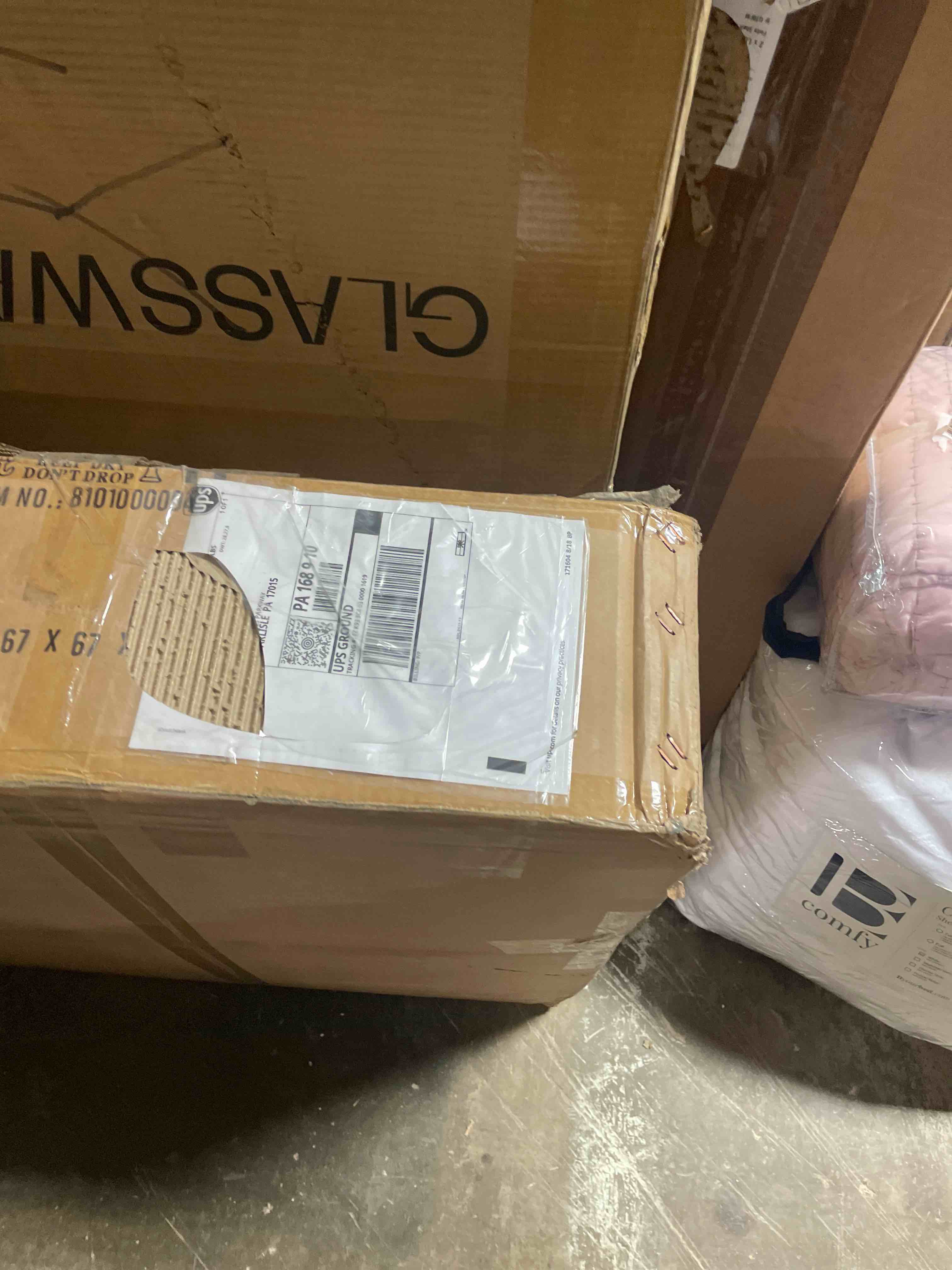 https://s3.amazonaws.com/lotting-images-prod/phillipi/GRA0389522_1737652475084.jpeg
