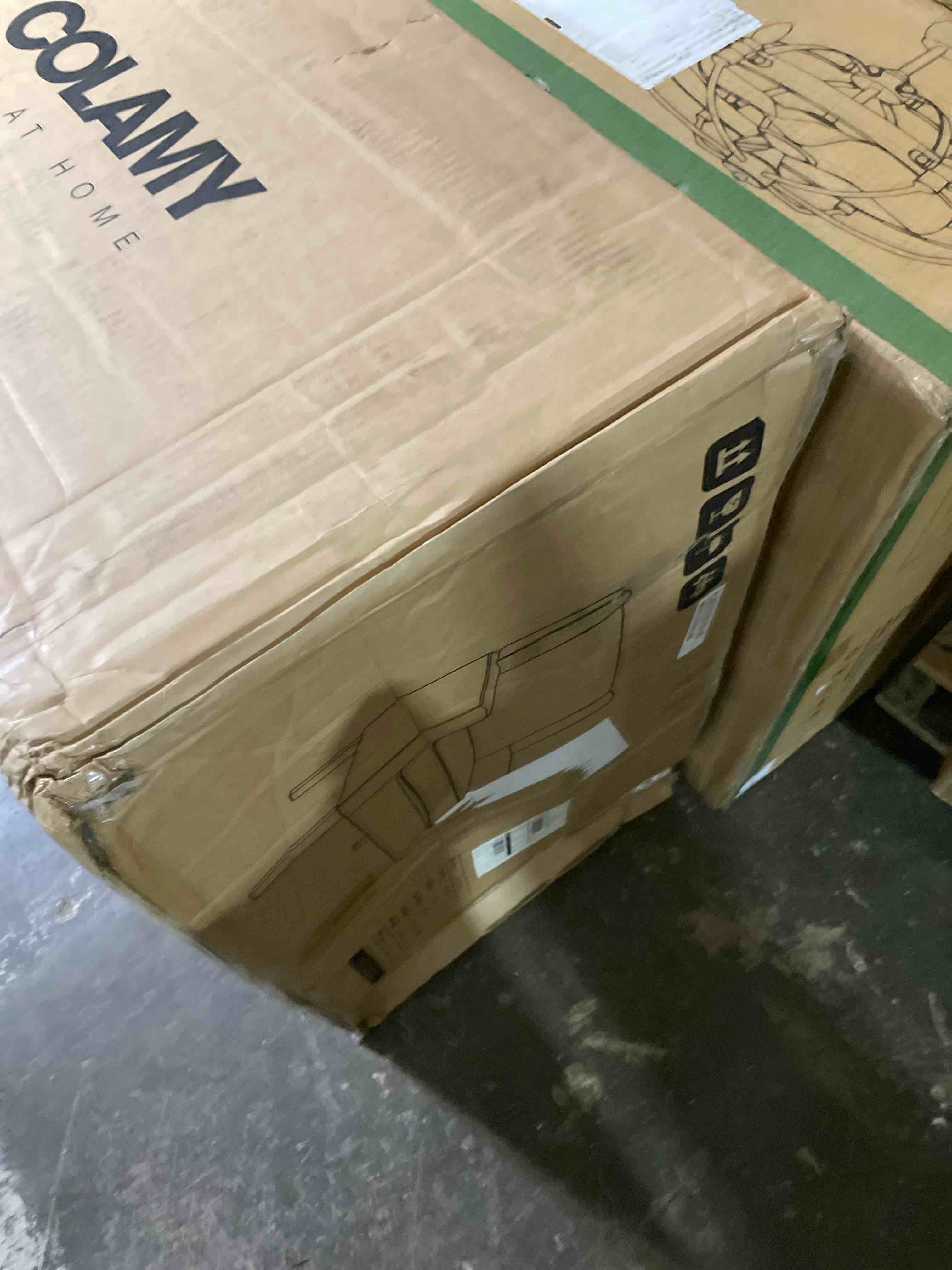 https://s3.amazonaws.com/lotting-images-prod/phillipi/GRA0389559_1737738249817.jpeg