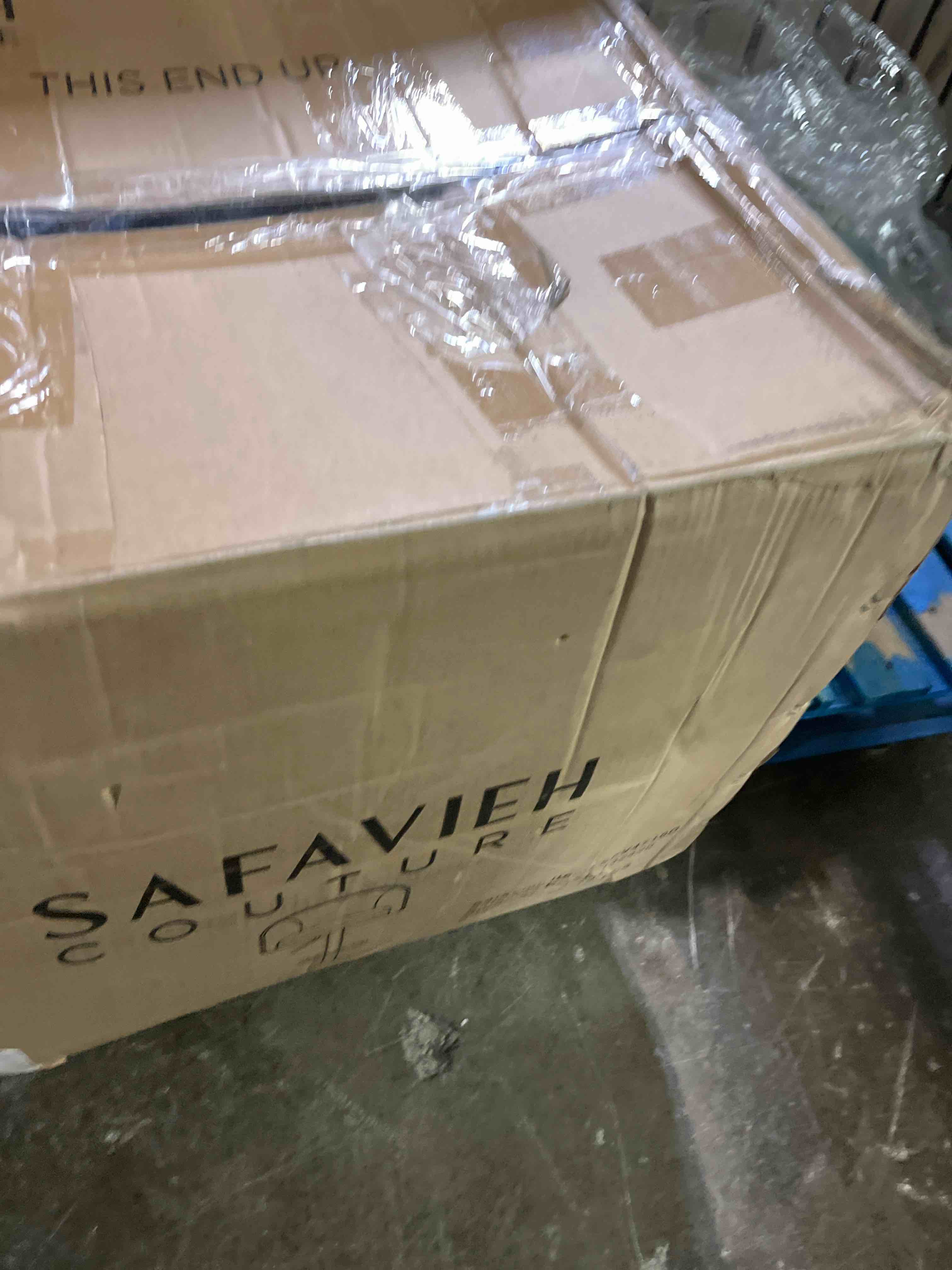 https://s3.amazonaws.com/lotting-images-prod/phillipi/GRA0389560_1737738290627.jpeg