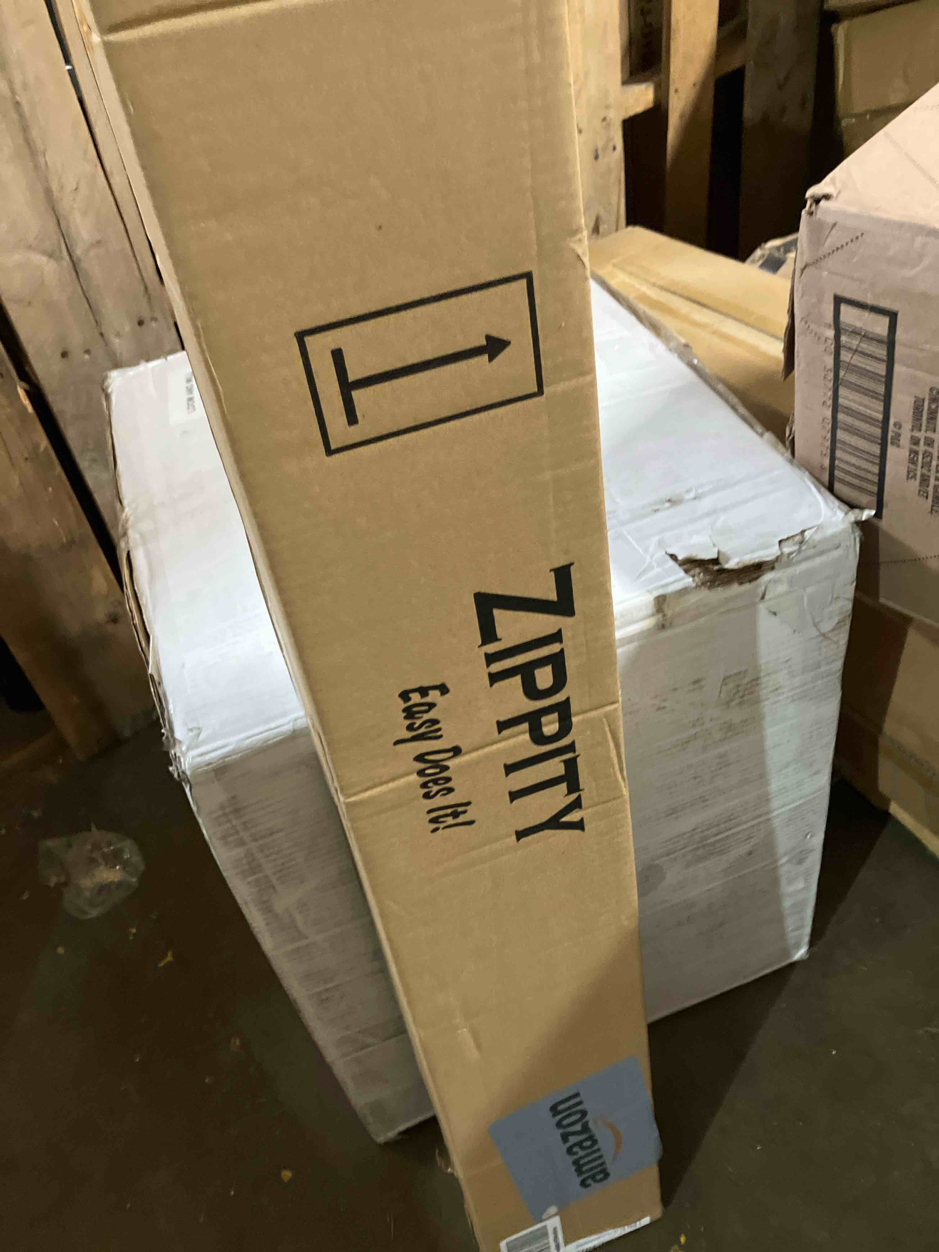 https://s3.amazonaws.com/lotting-images-prod/phillipi/GRA0389816_1737392556670.jpeg