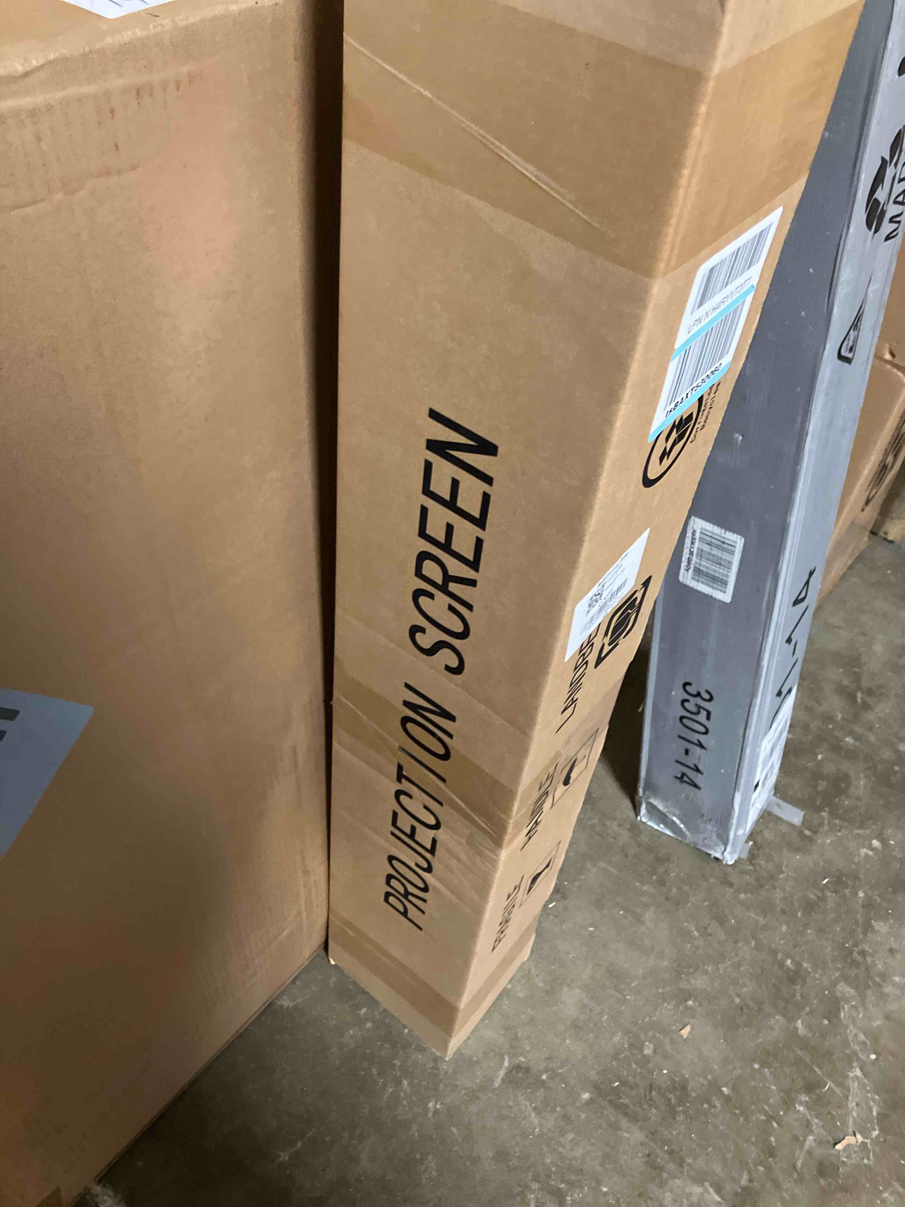 https://s3.amazonaws.com/lotting-images-prod/phillipi/GRA0389838_1737396700843.jpeg