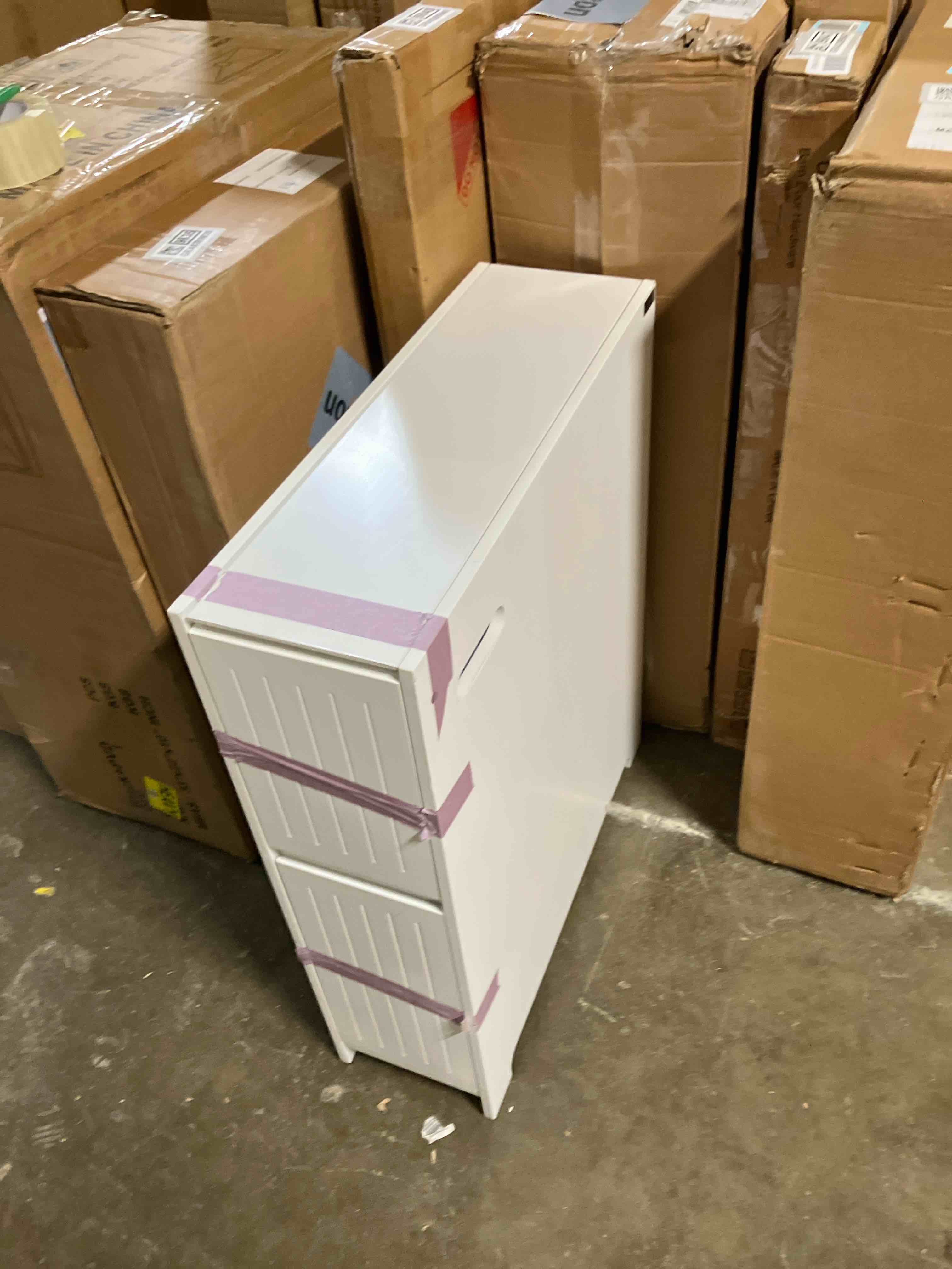 https://s3.amazonaws.com/lotting-images-prod/phillipi/GRA0389849_1737398137349.jpeg