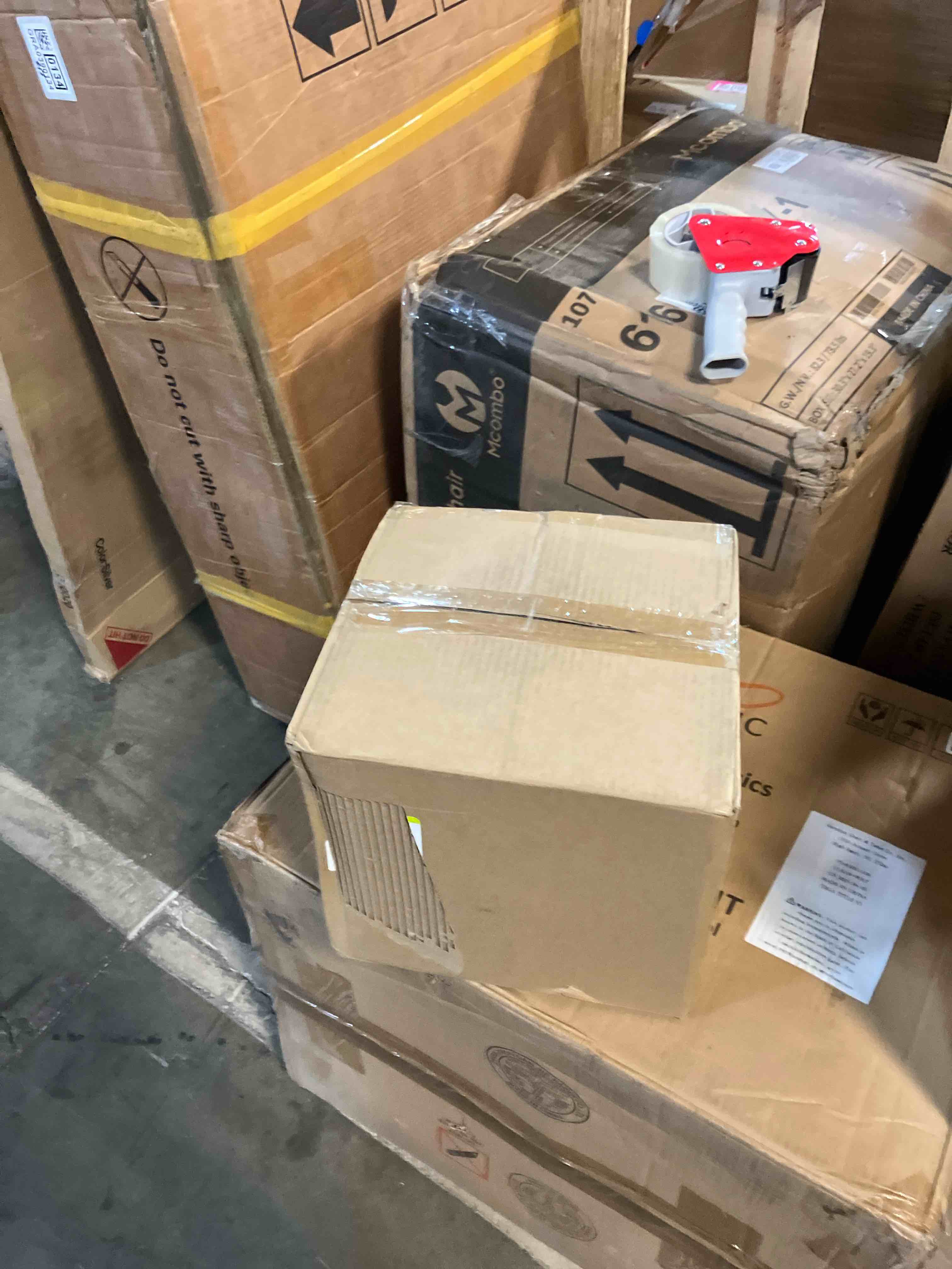 https://s3.amazonaws.com/lotting-images-prod/phillipi/GRA0390128_1739909314677.jpeg
