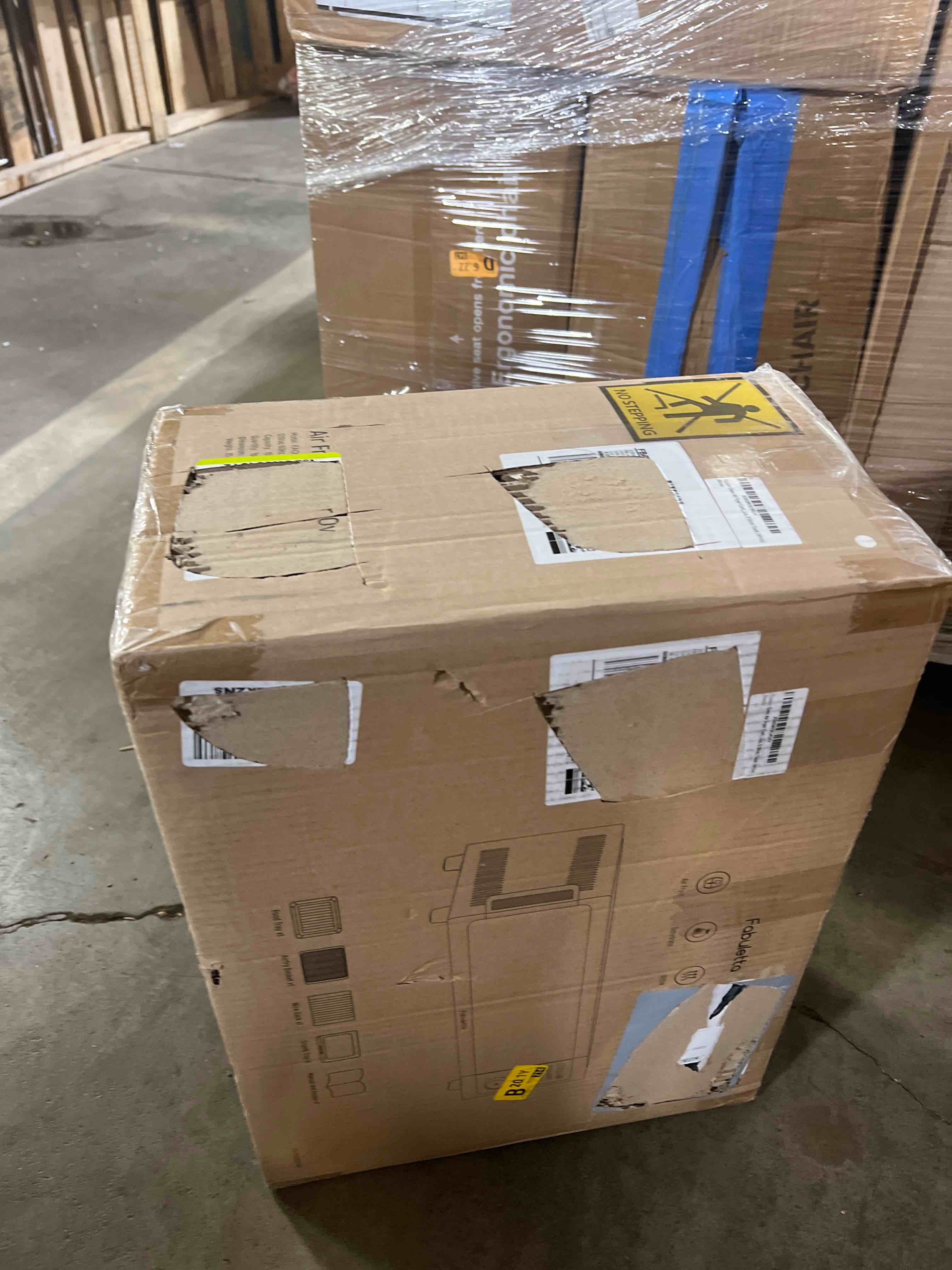 https://s3.amazonaws.com/lotting-images-prod/phillipi/GRA0390399_1739286699310.jpeg