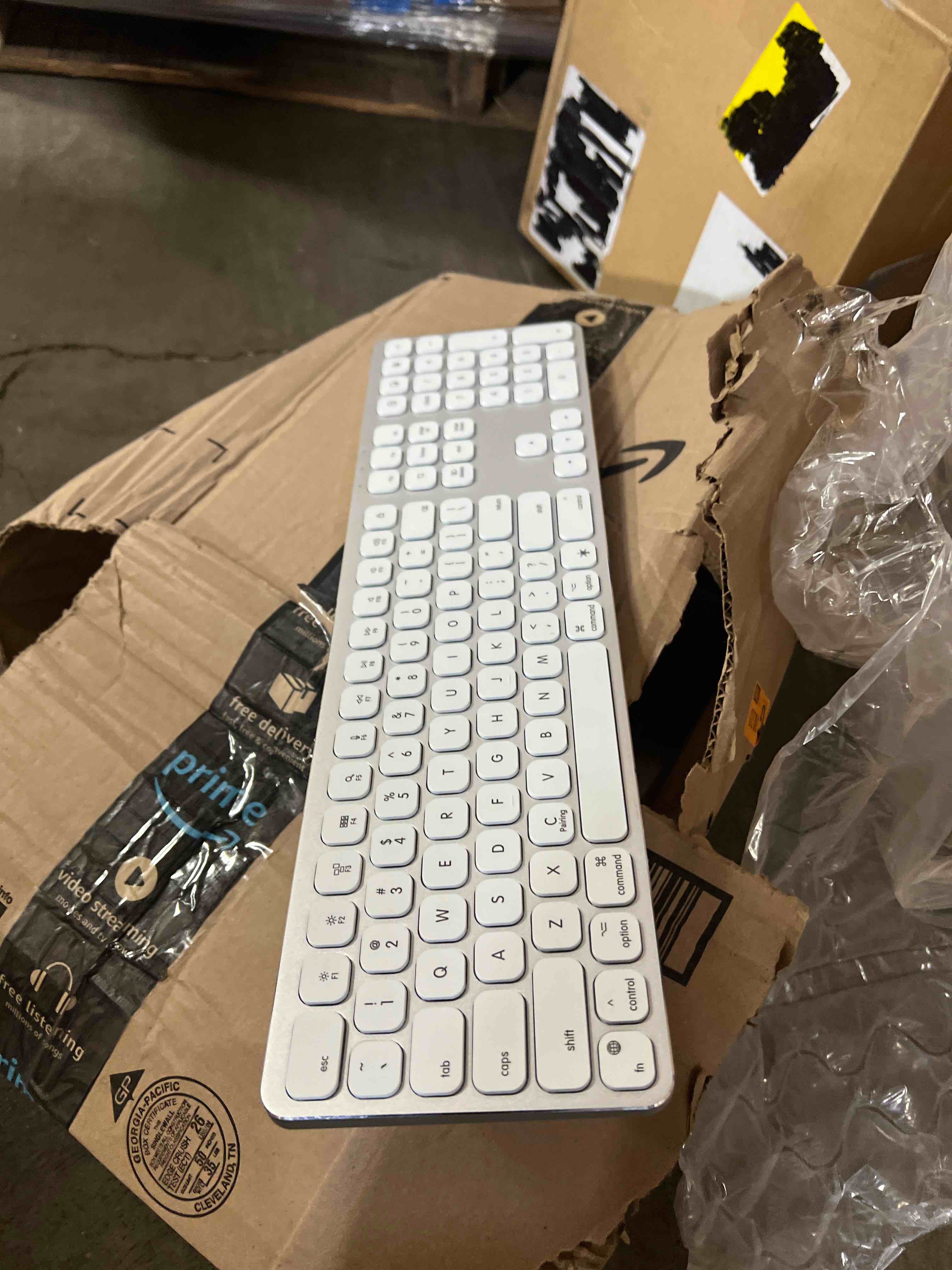 https://s3.amazonaws.com/lotting-images-prod/phillipi/GRA0390405_1739287245081.jpeg