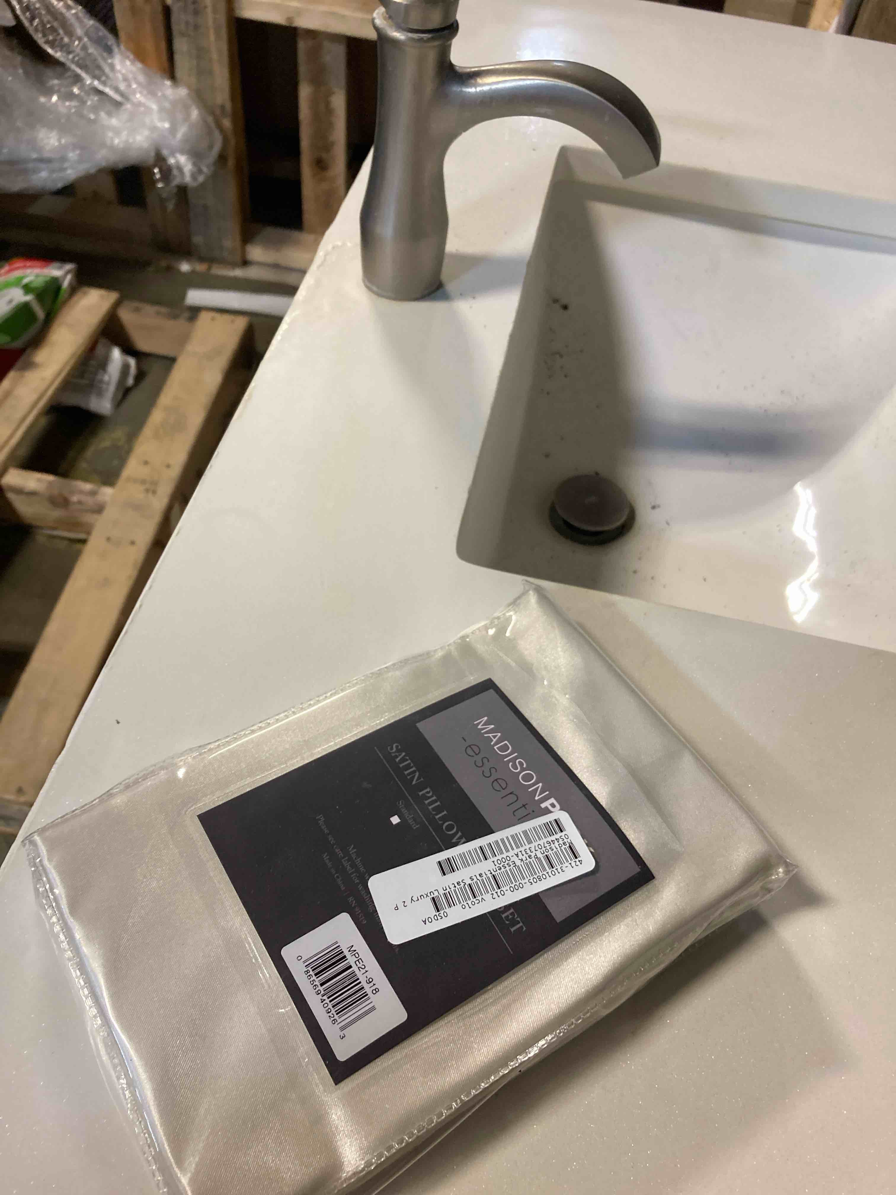 https://s3.amazonaws.com/lotting-images-prod/phillipi/GRA0390736_1738689075635.jpeg